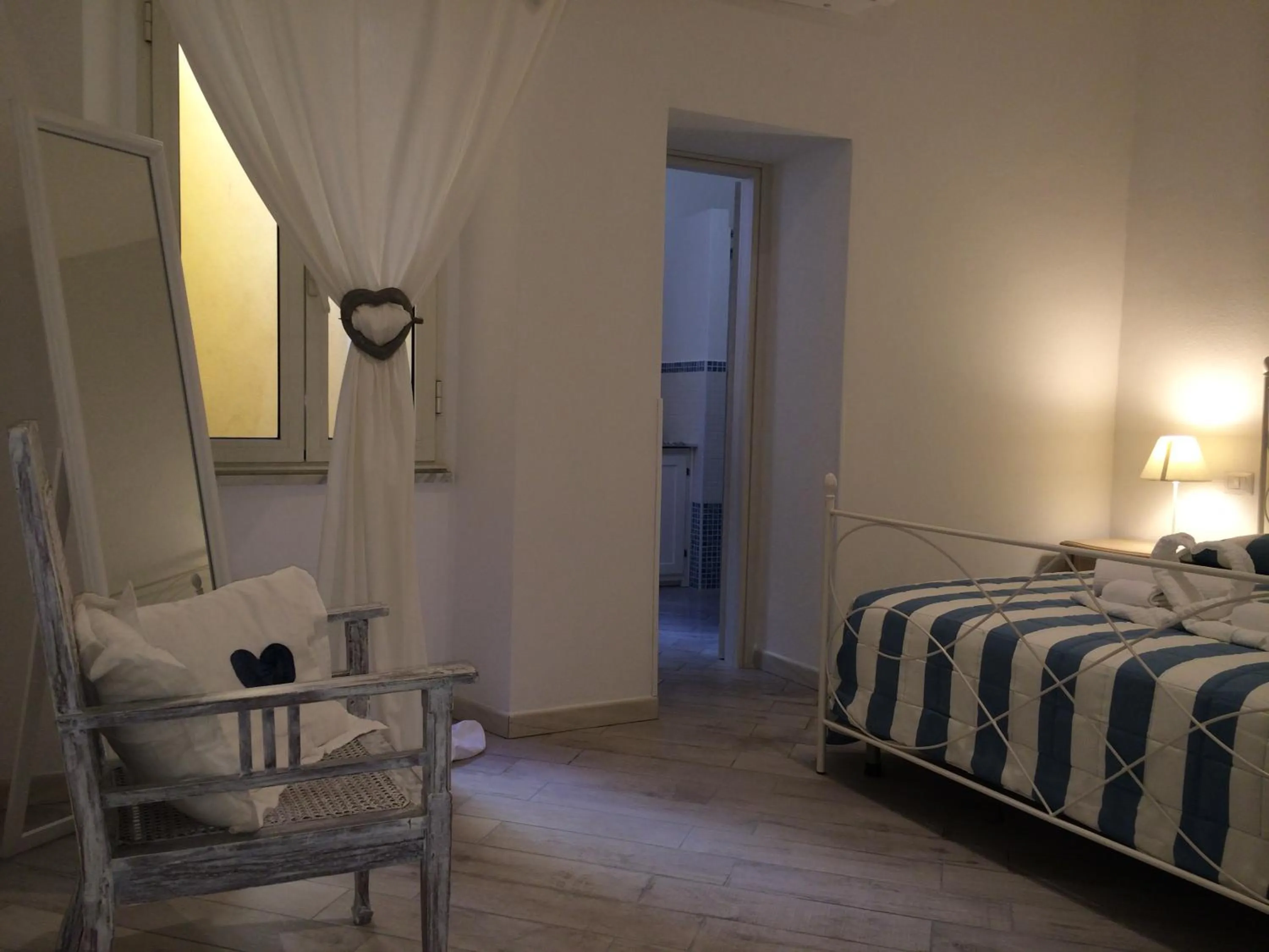 Decorative detail, Bed in Casa Ilva