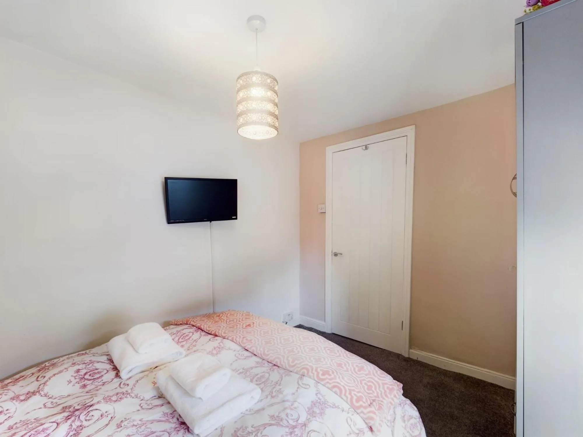 TV and multimedia, Bed in Rondeva