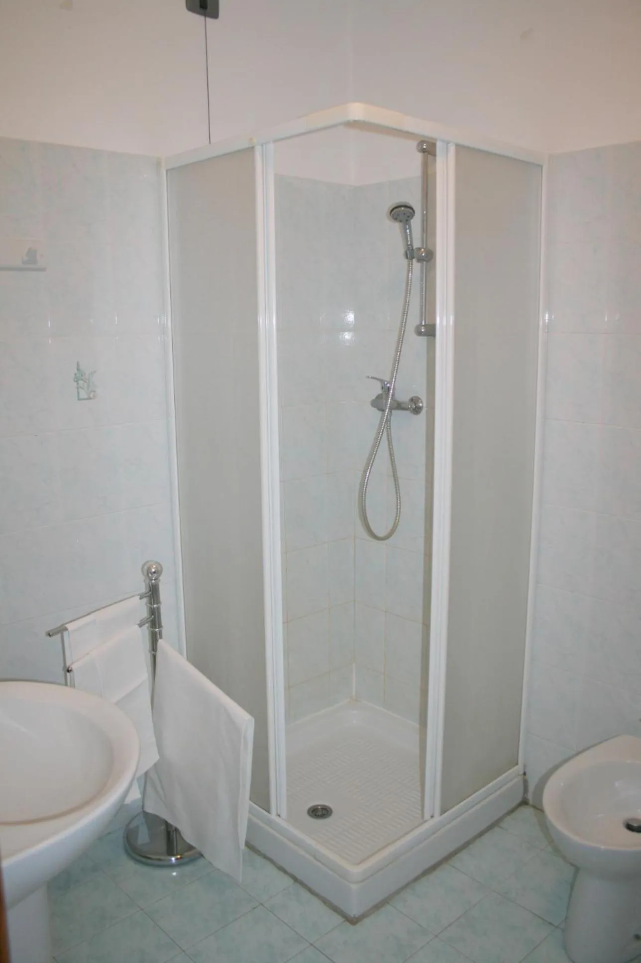 Bathroom in Albergo La Grolla