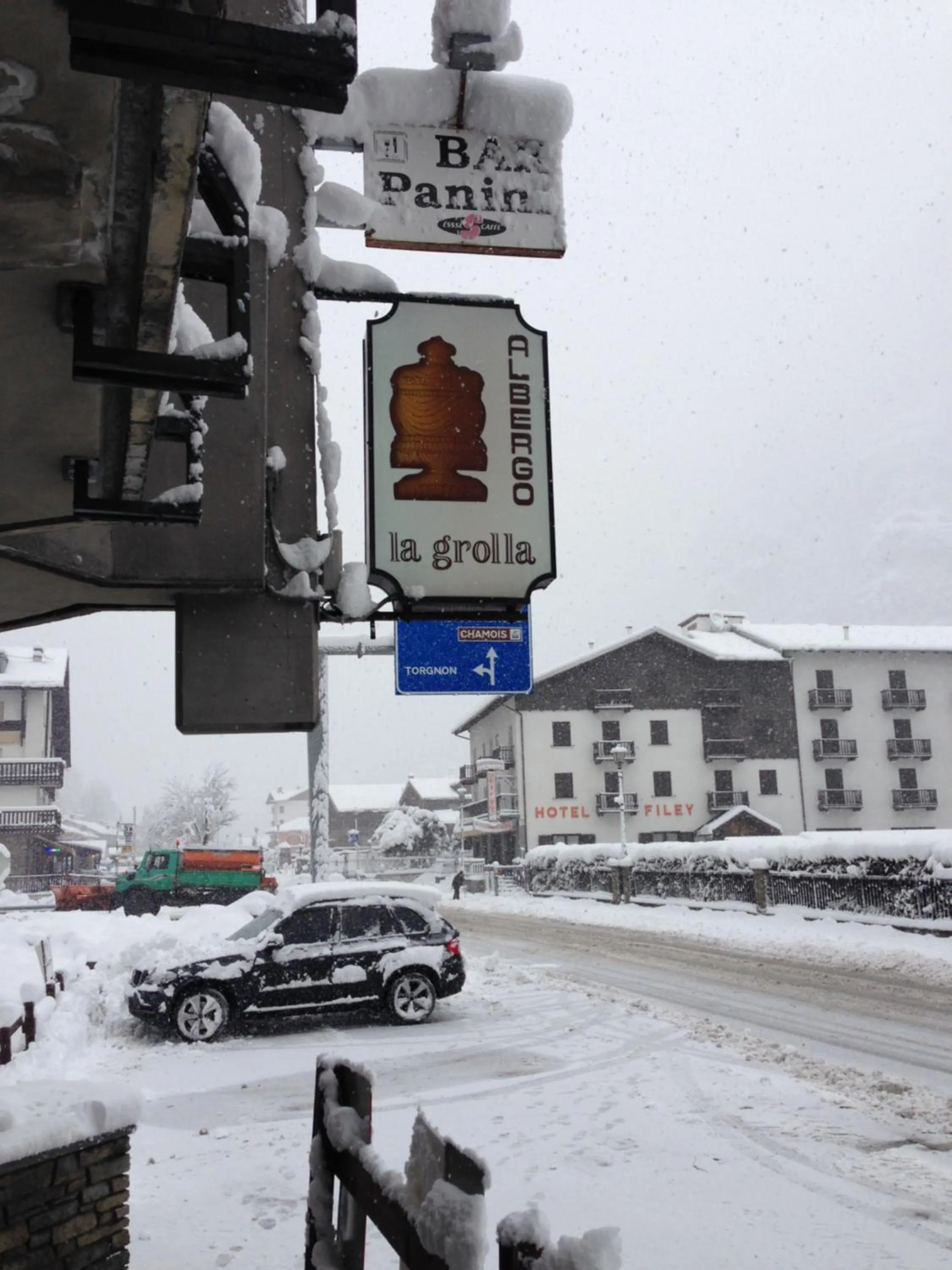 Property logo or sign in Albergo La Grolla