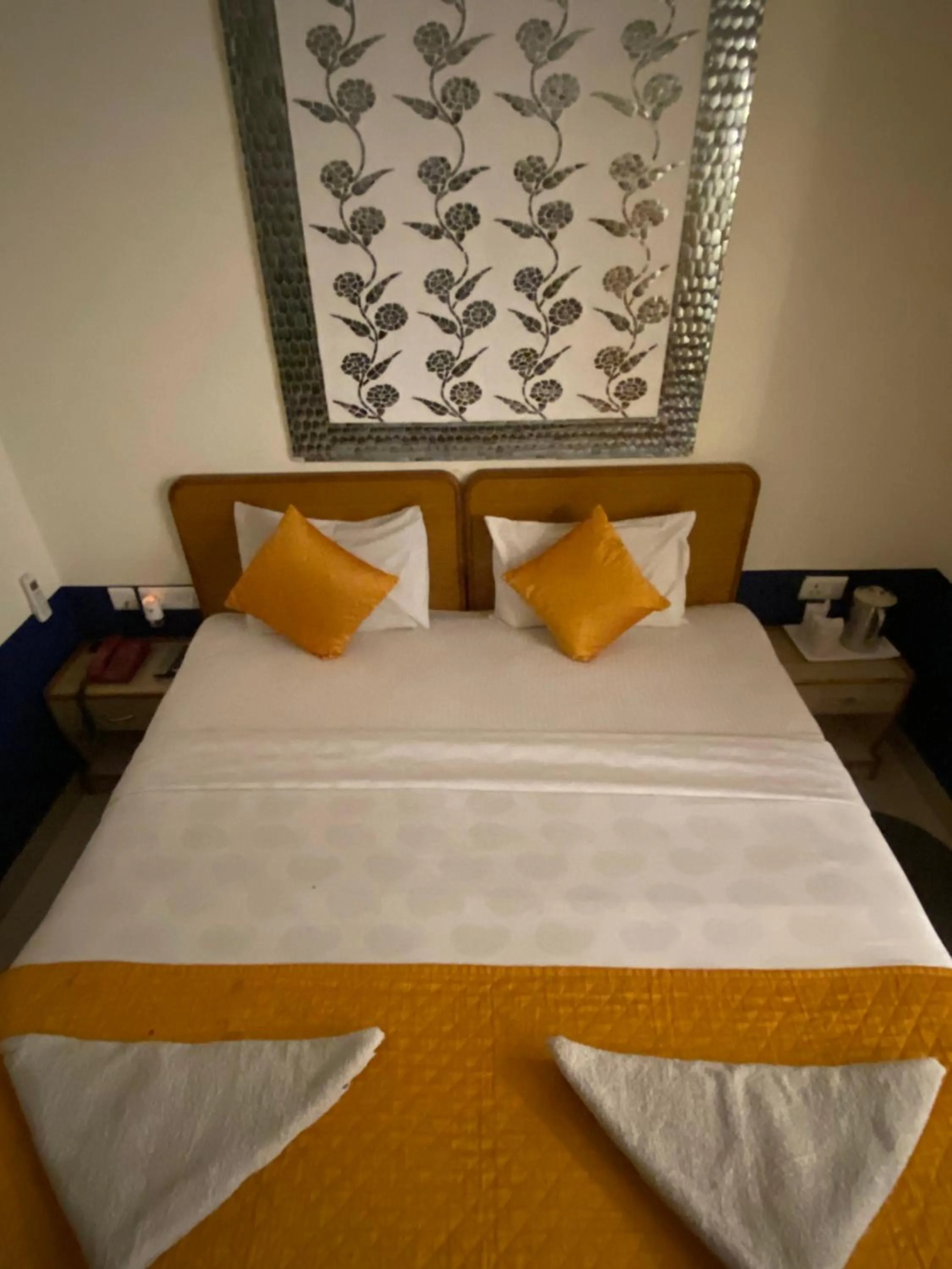 Bed in Chitra Katha - A Story Per Stay