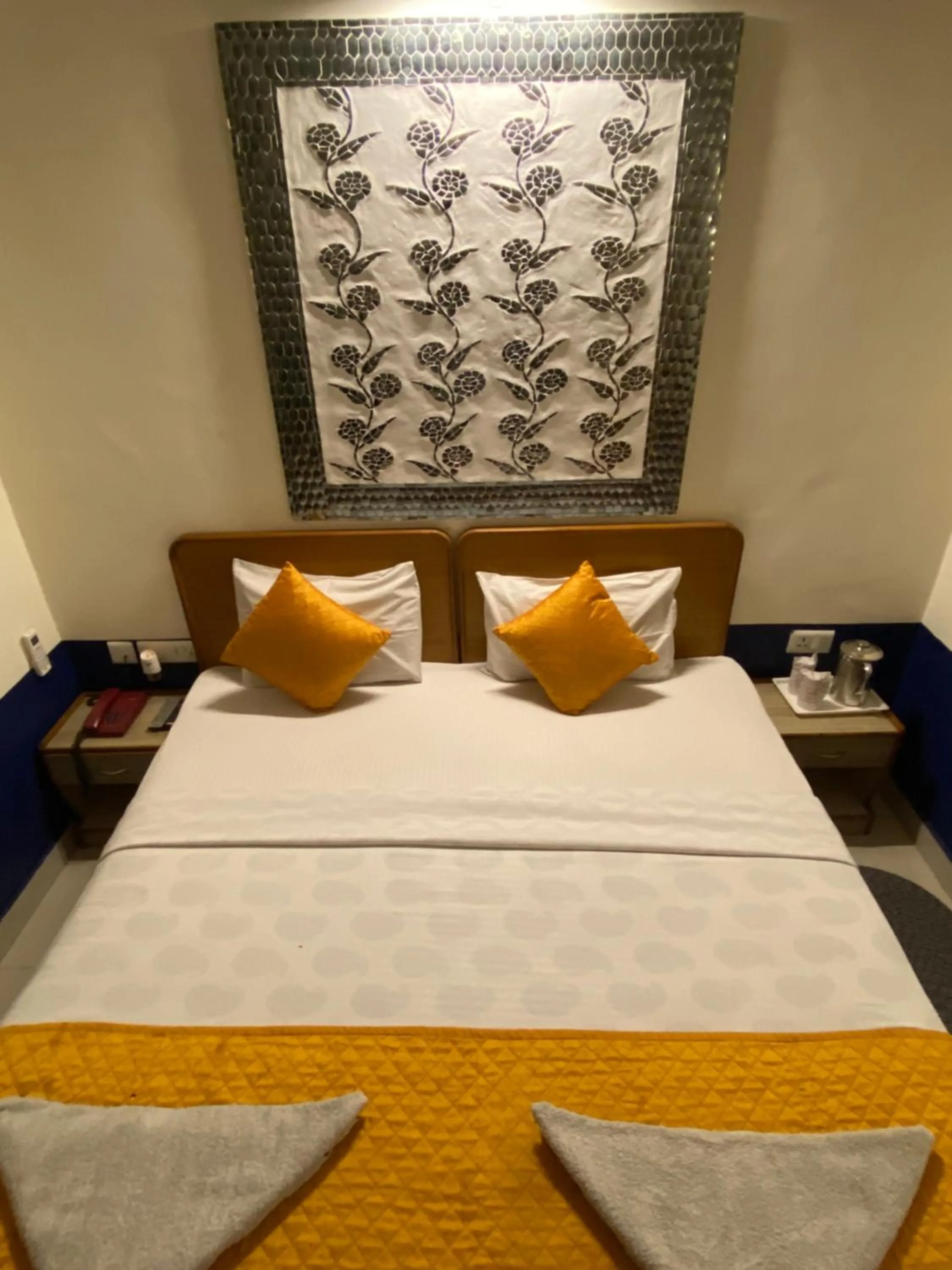 Bed in Chitra Katha - A Story Per Stay