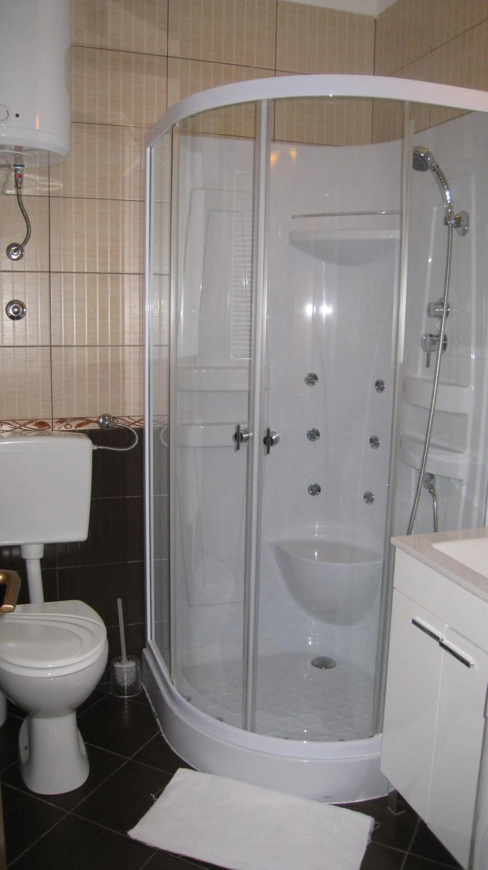 Bathroom in Apartment "Kod None"
