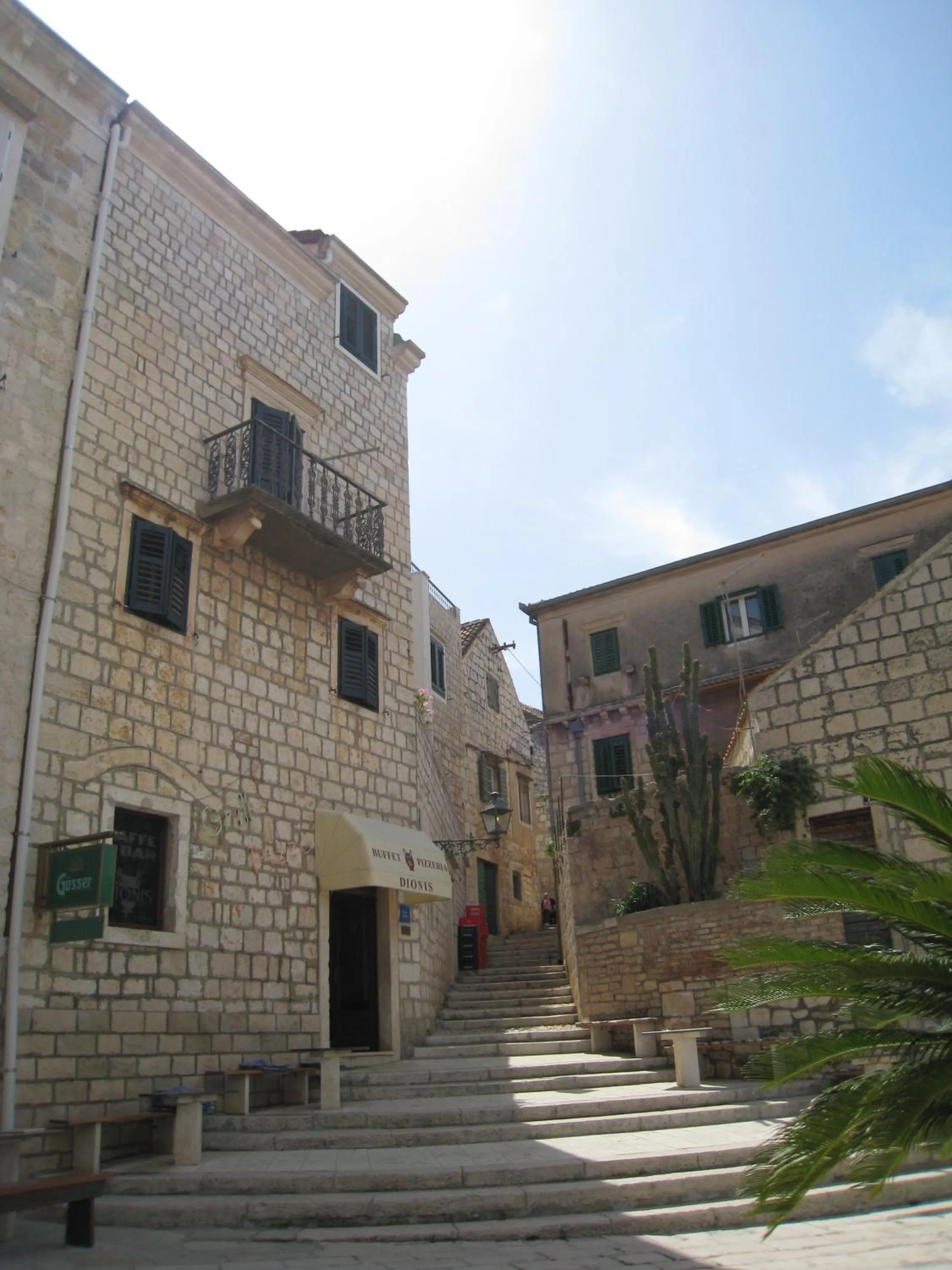 Facade/entrance in Apartment "Kod None"