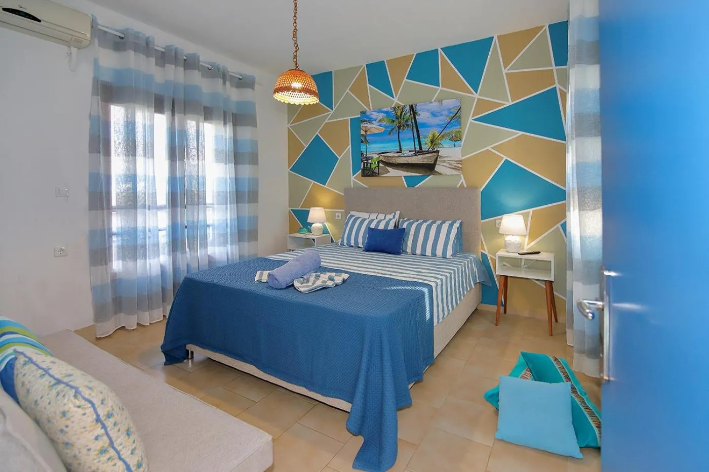 Photo of the whole room, Bed in Maras Marinas Home