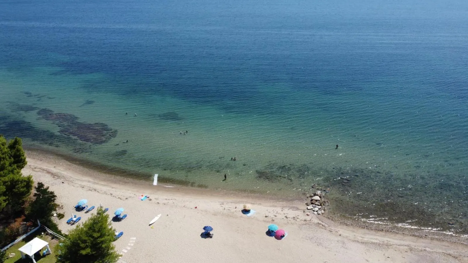 Beach in Maras Marinas Home