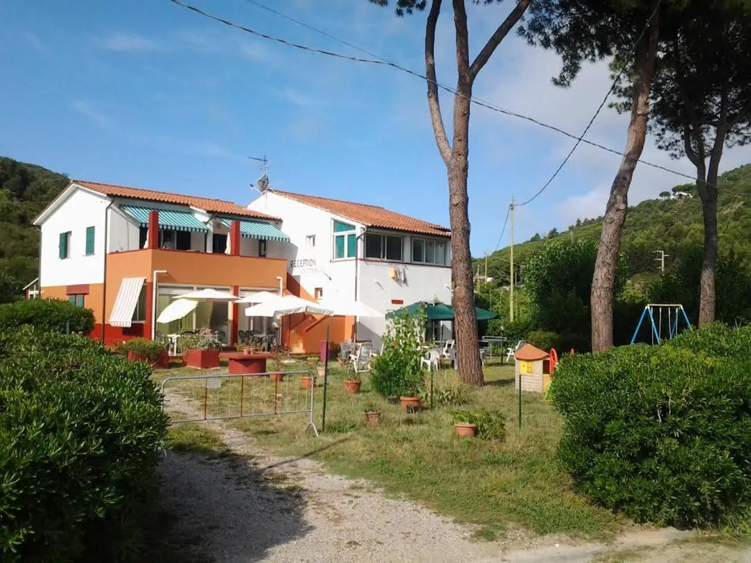 Facade/entrance in Hotel Rustichello