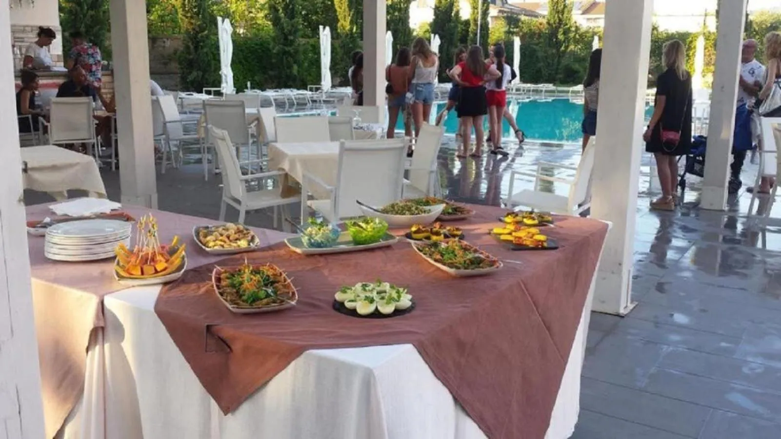 Food and drinks in Park Hotel Villamaria