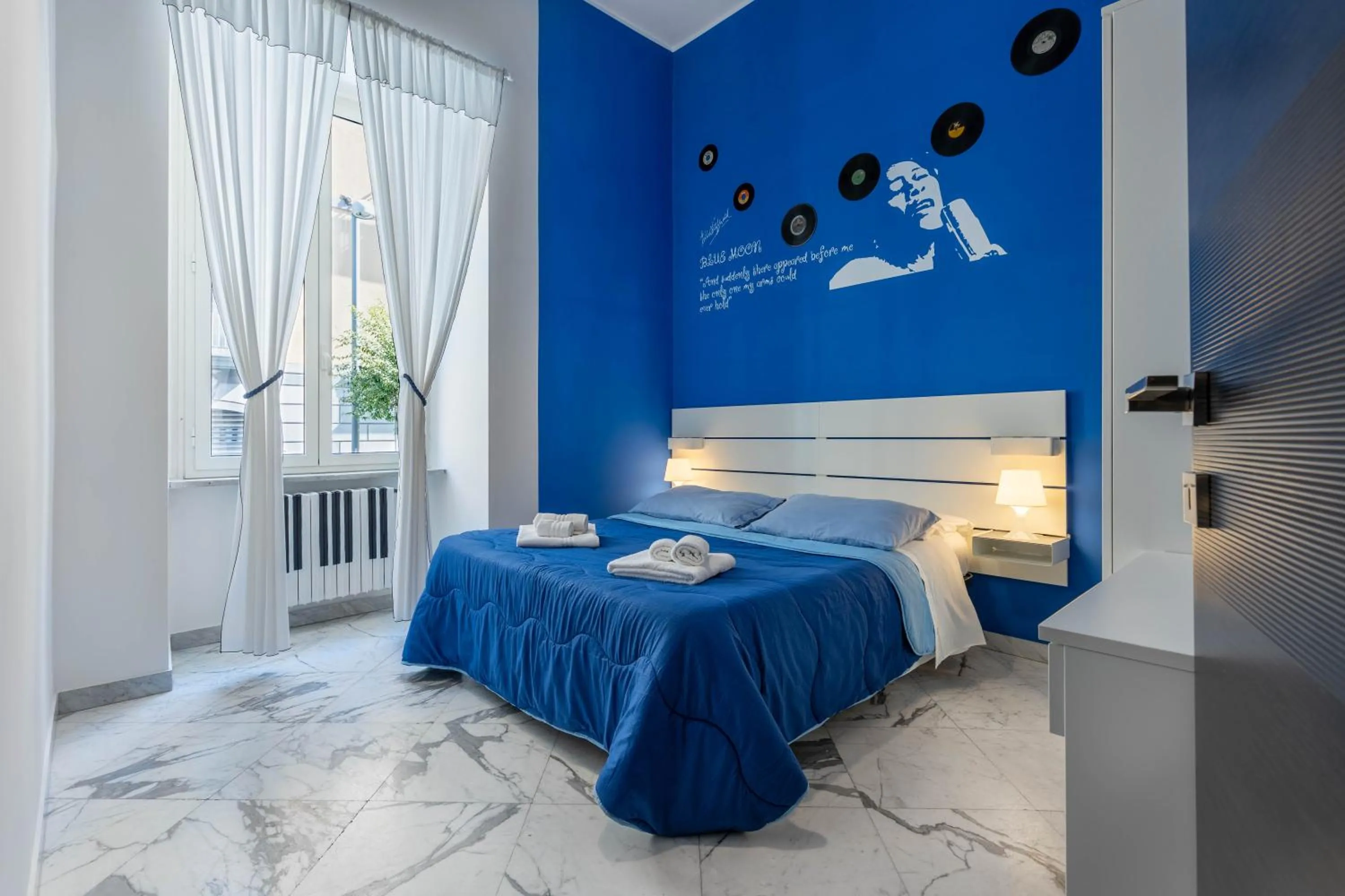 Bed in Colori e Note