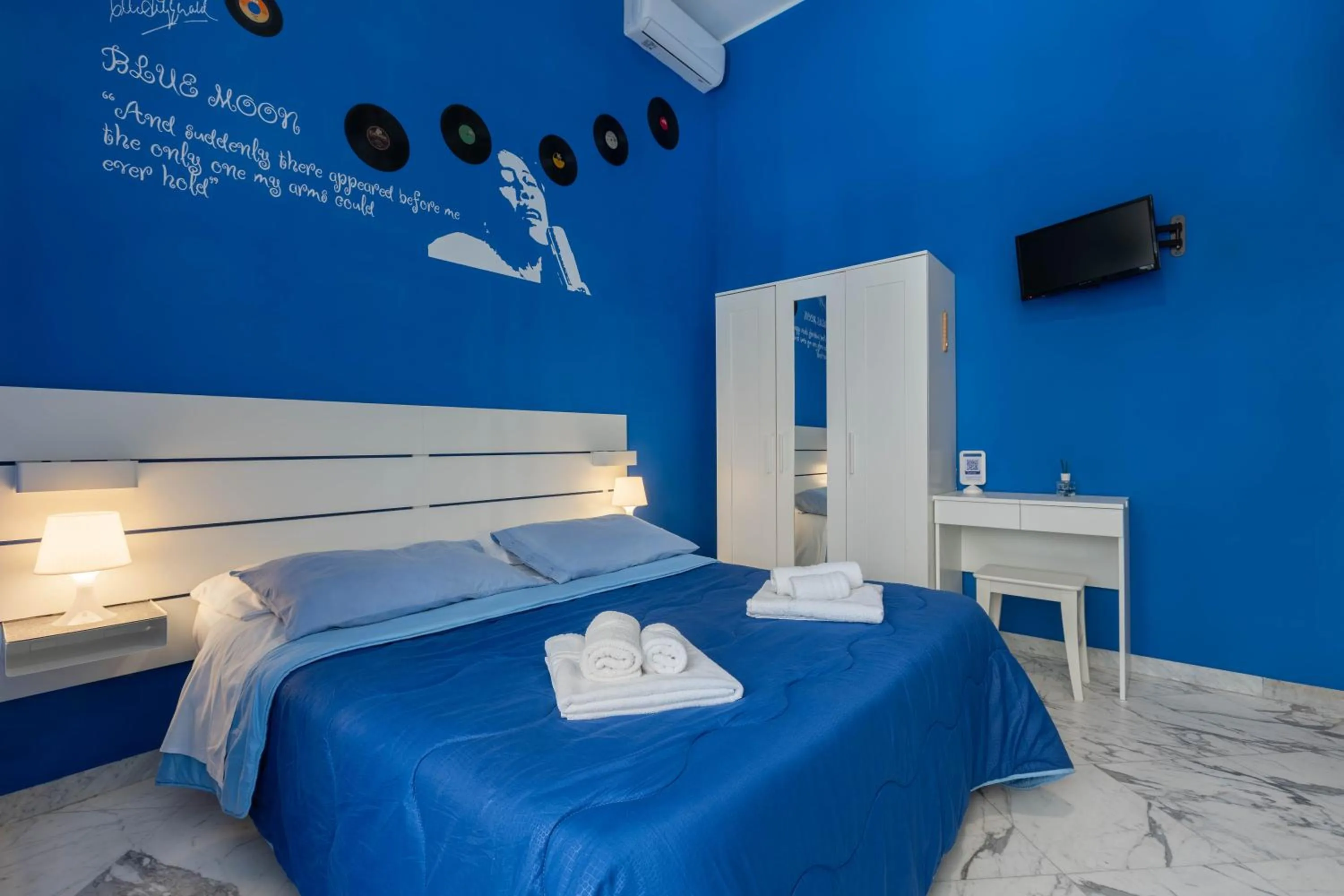 Bed in Colori e Note