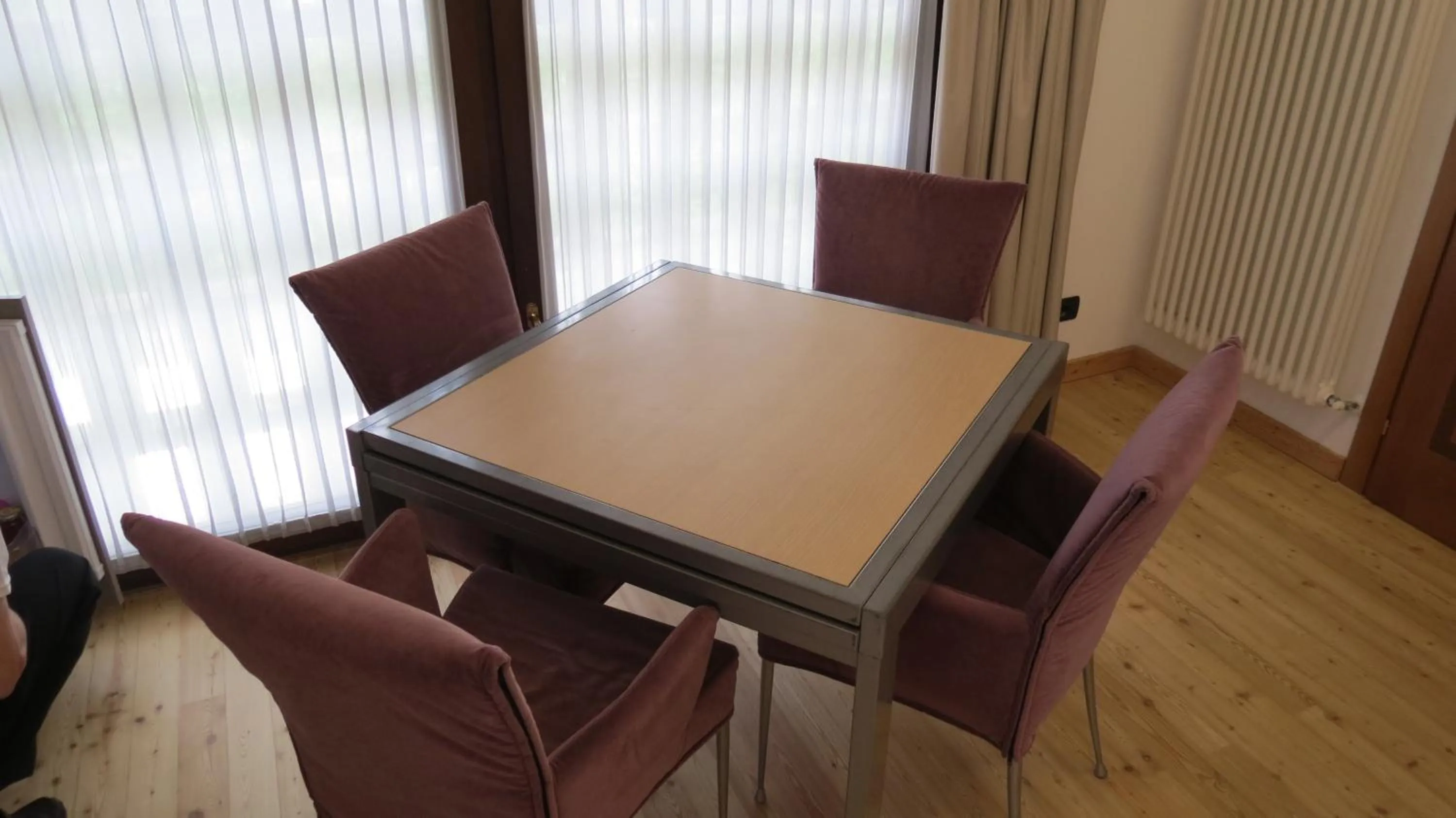 Kitchen or kitchenette in La Baita D'Oro Ristorante Residence