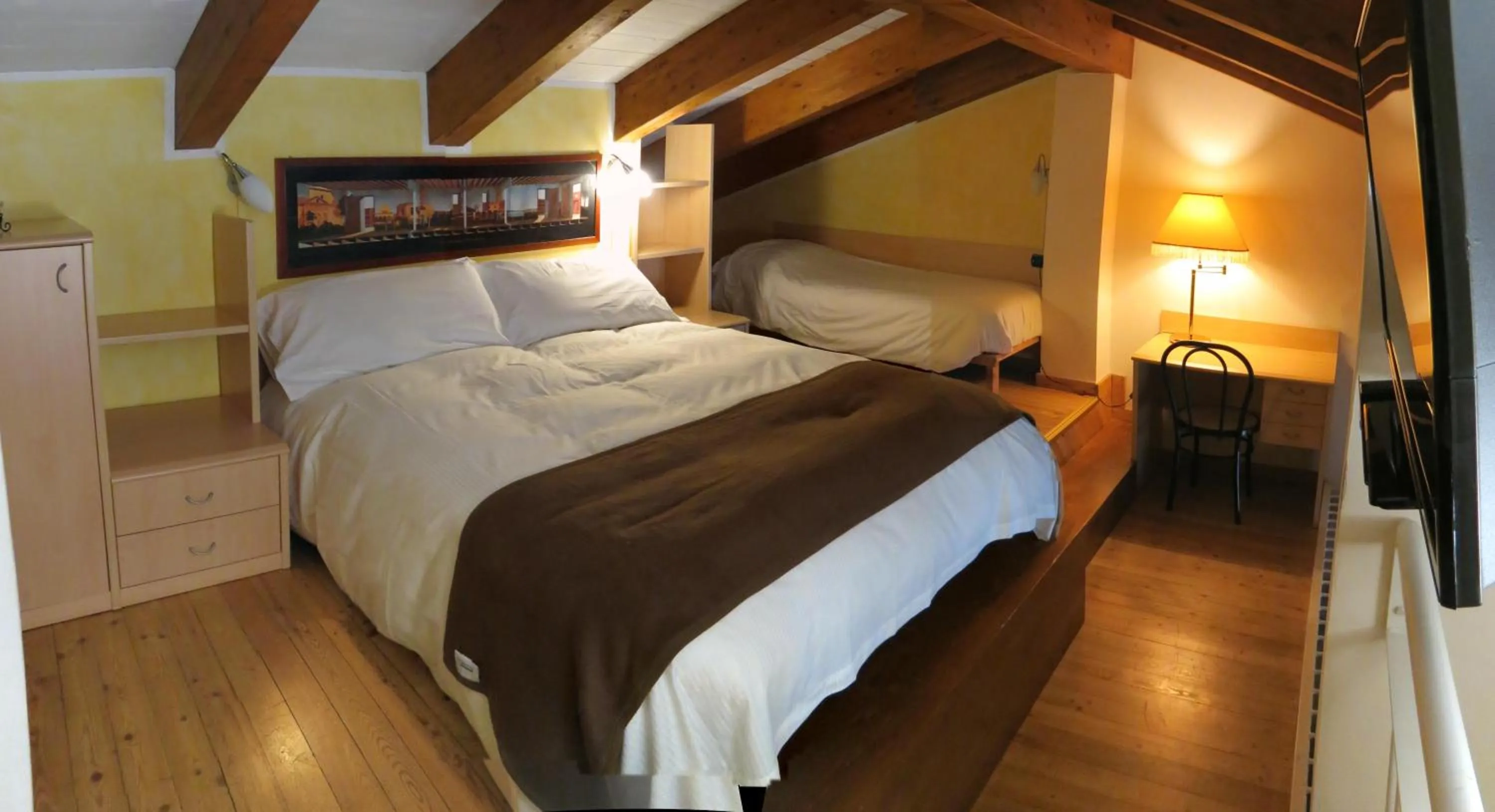 Bedroom, Bed in La Baita D'Oro Ristorante Residence