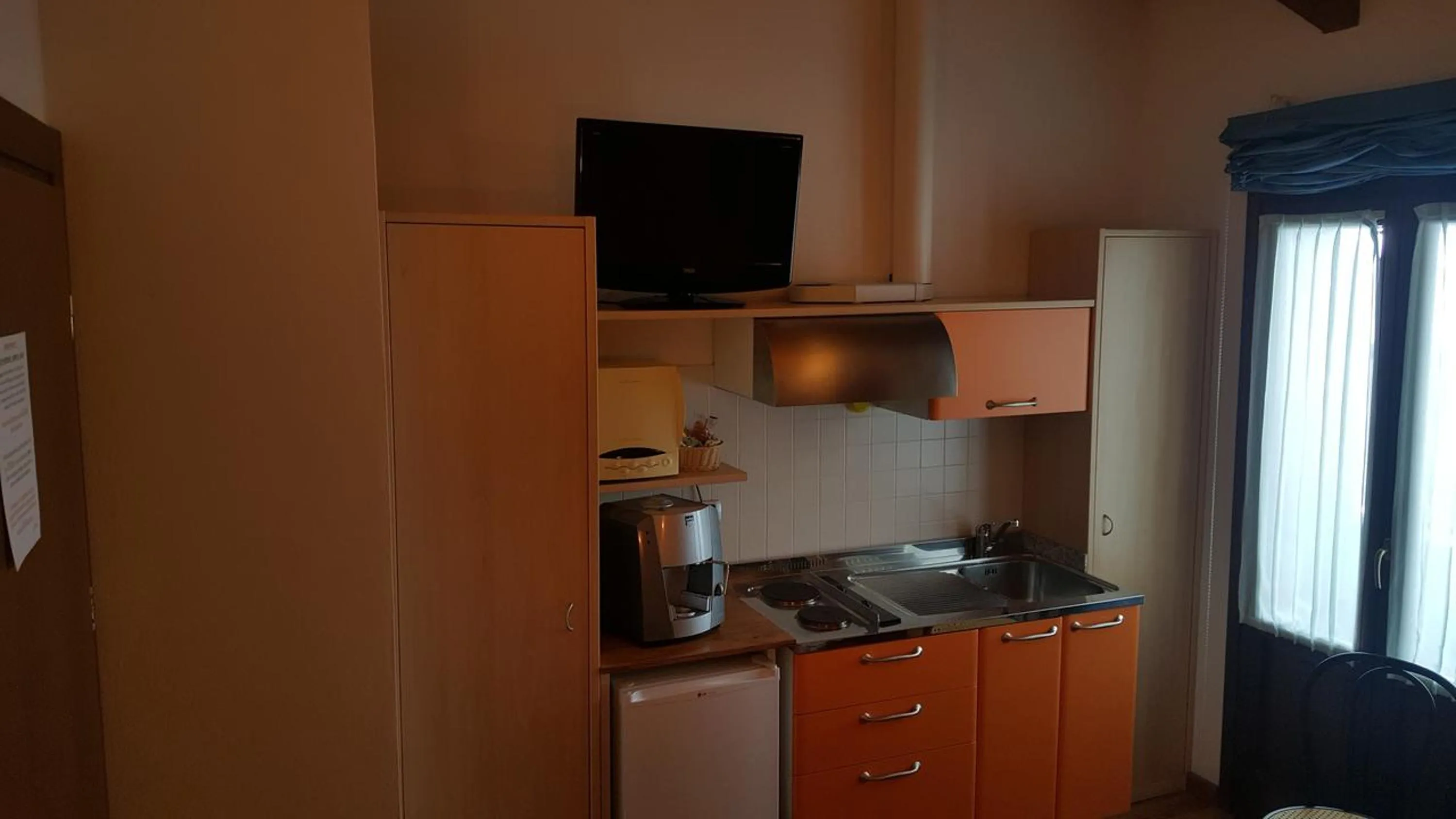 Coffee/tea facilities in La Baita D'Oro Ristorante Residence