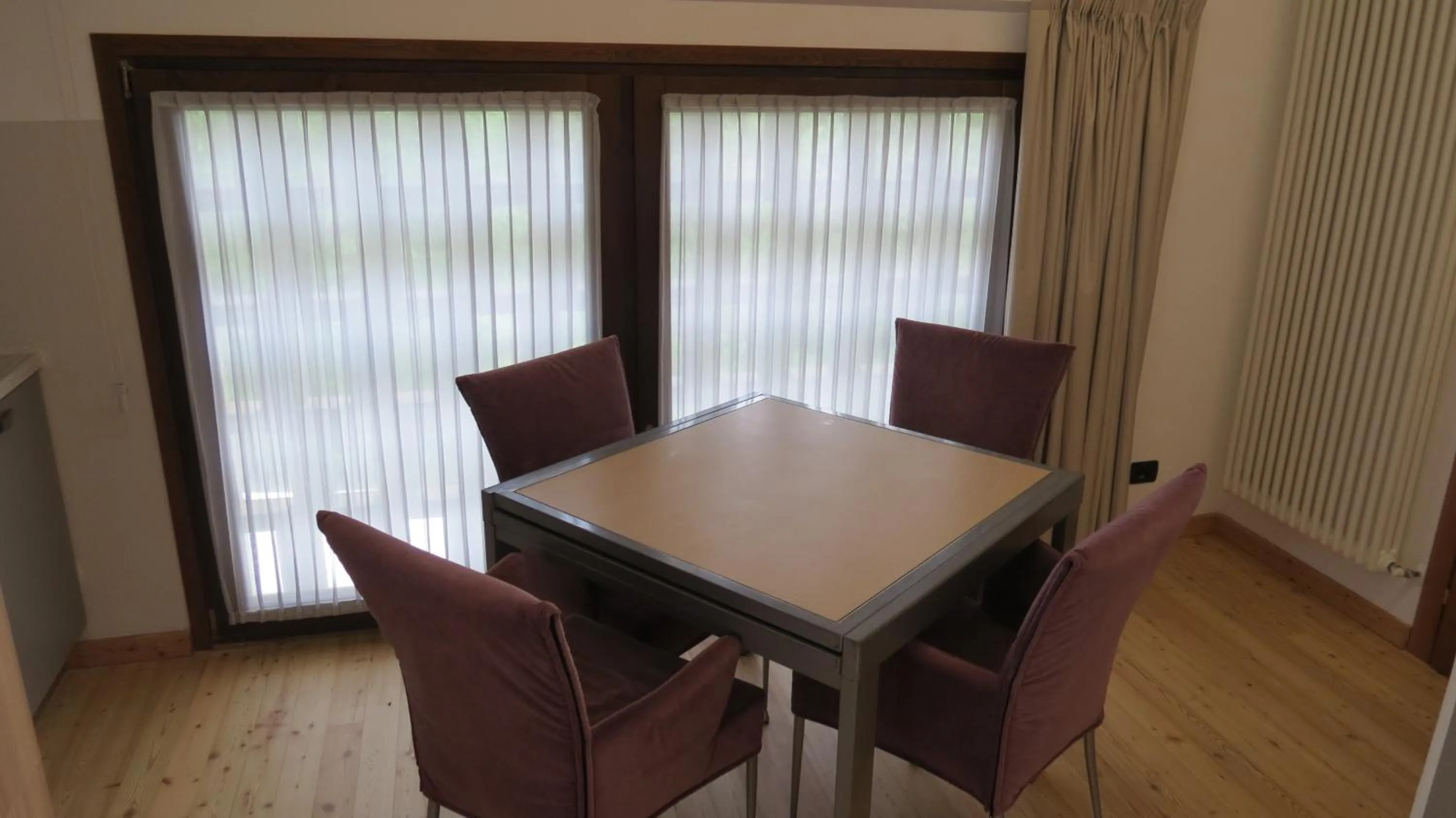 Kitchen or kitchenette in La Baita D'Oro Ristorante Residence