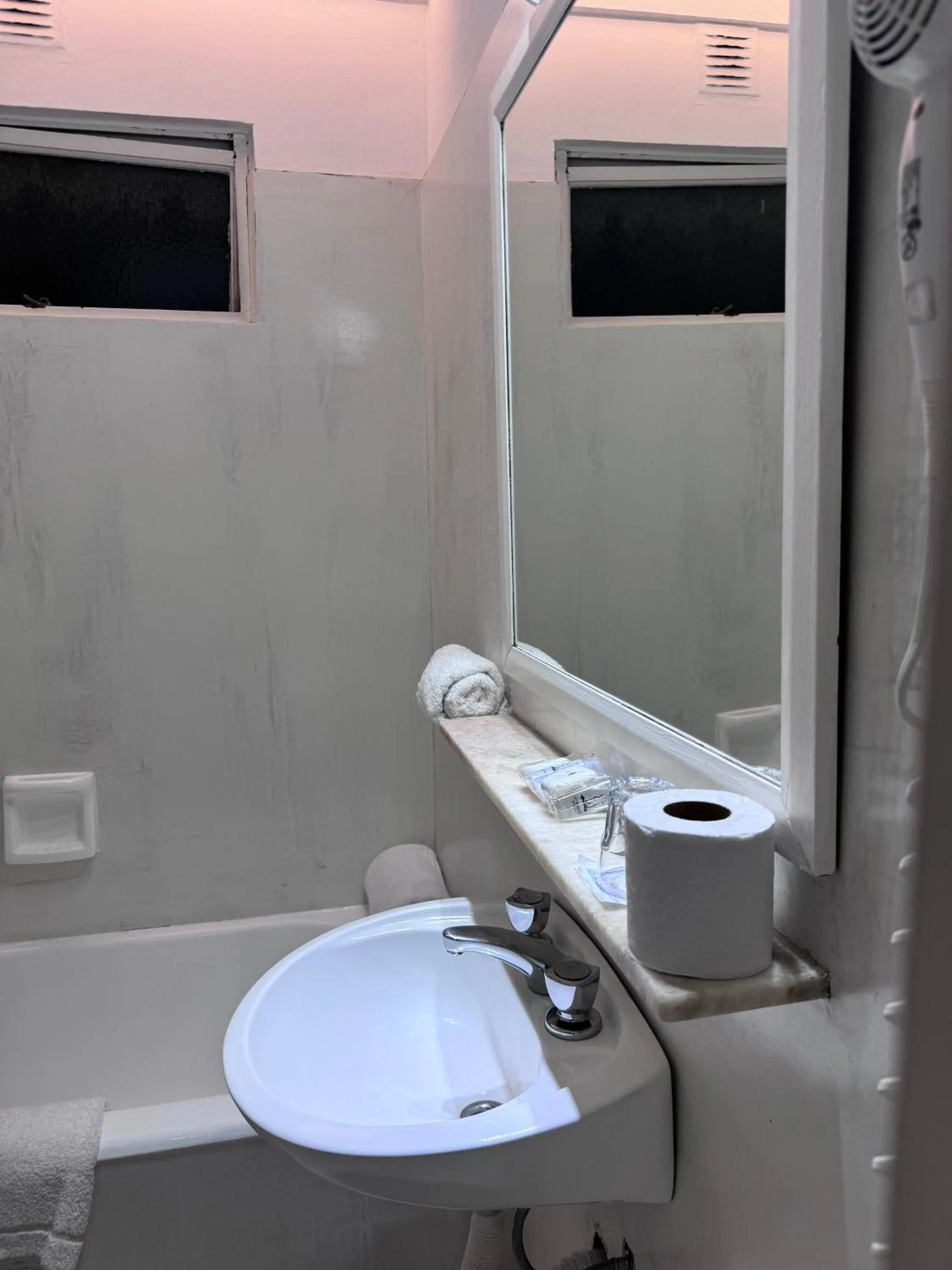 Toilet in Hotel Facon Grande