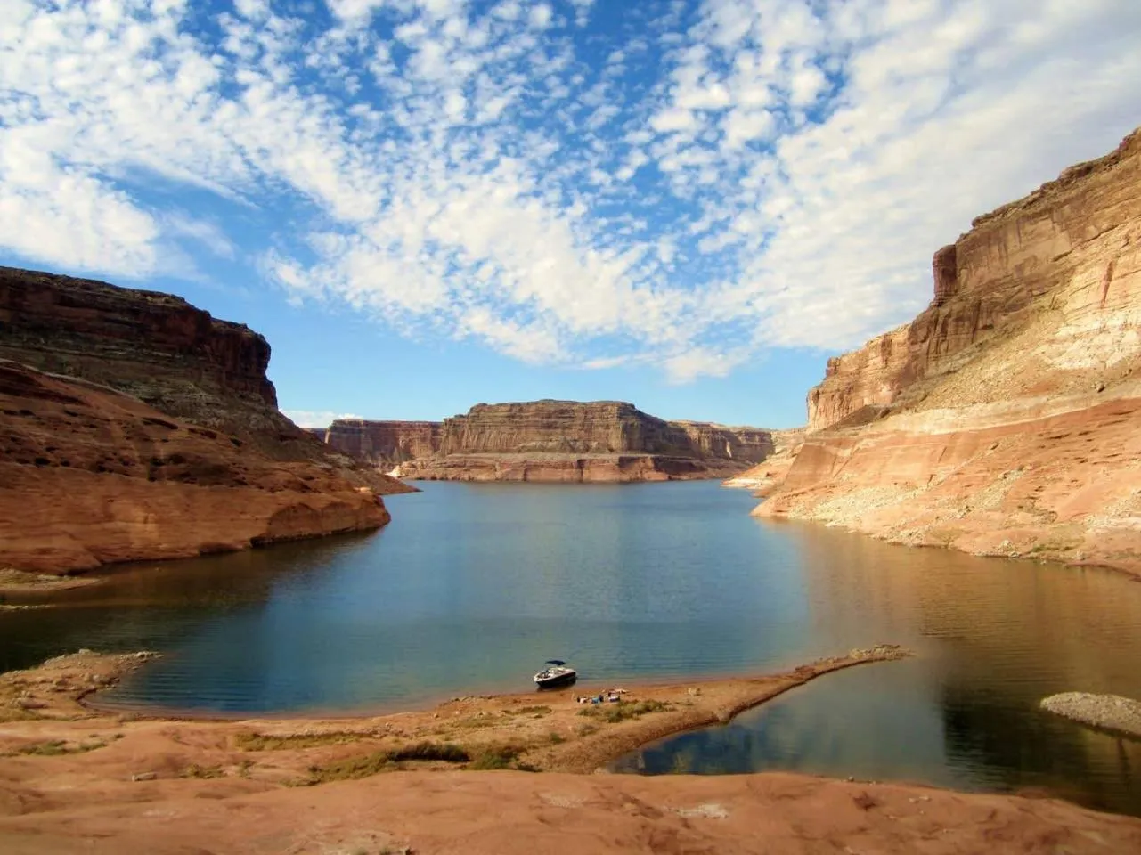 Local VIEW Pet Friendly BOAT Parking Close to Antelope Canyon HorseshoeBend