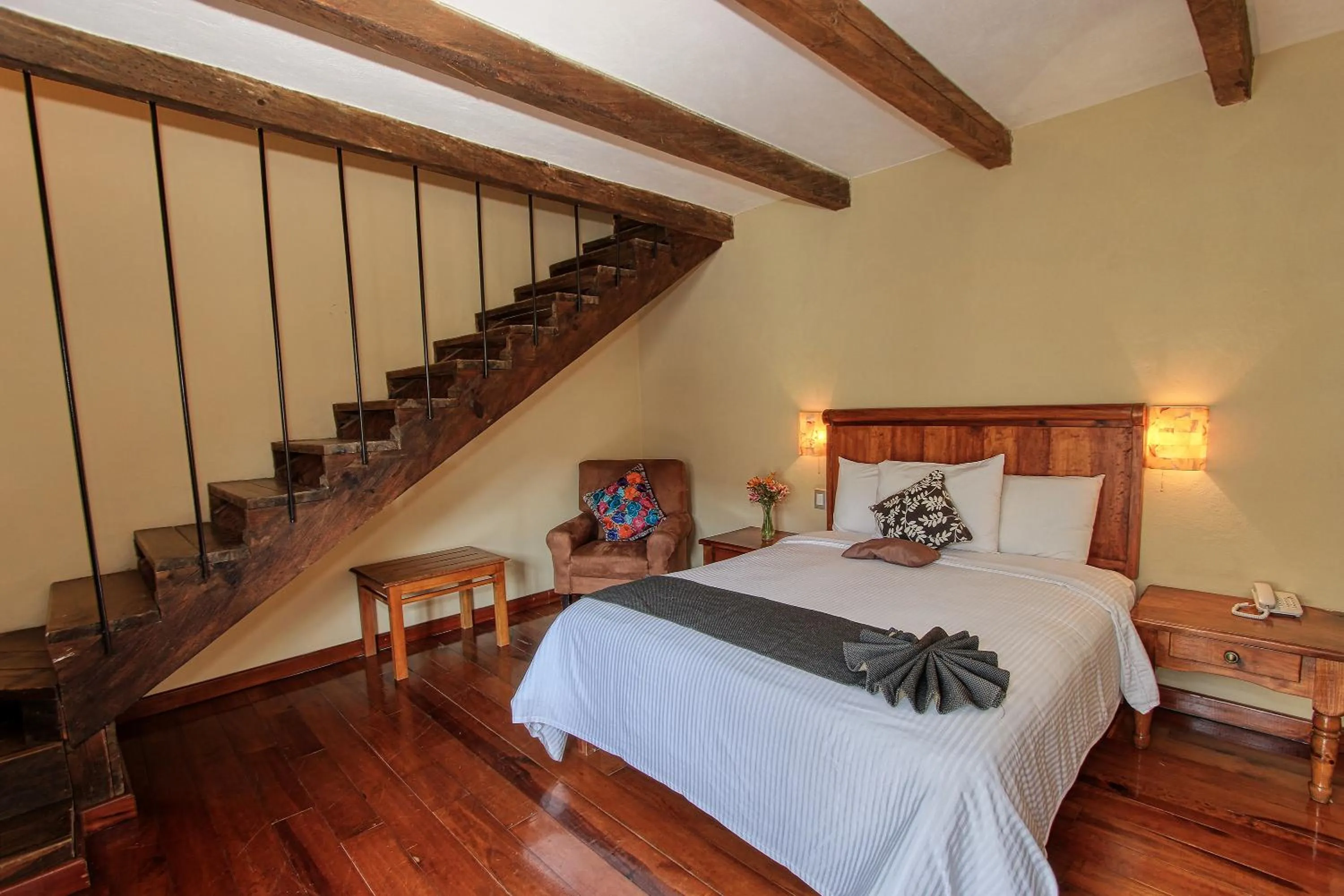 Bedroom, Bed in Hotel San Marcos