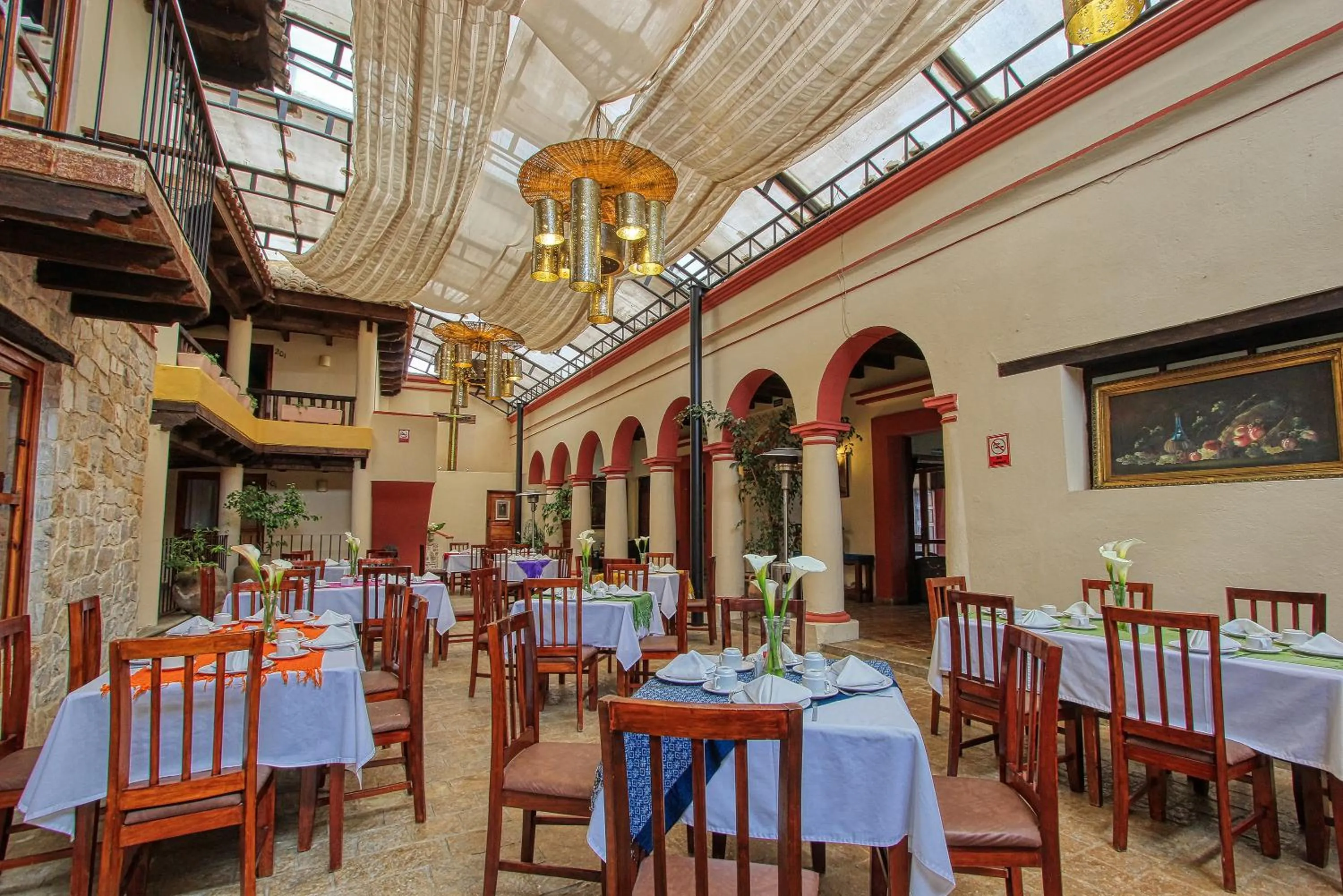 Restaurant/places to eat in Hotel San Marcos