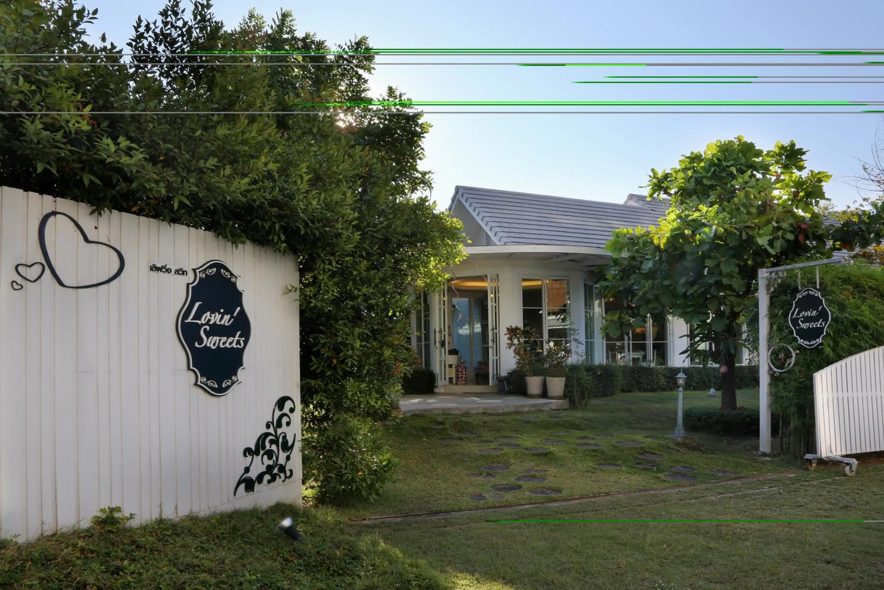 Property building in The Pacific Cool Chic