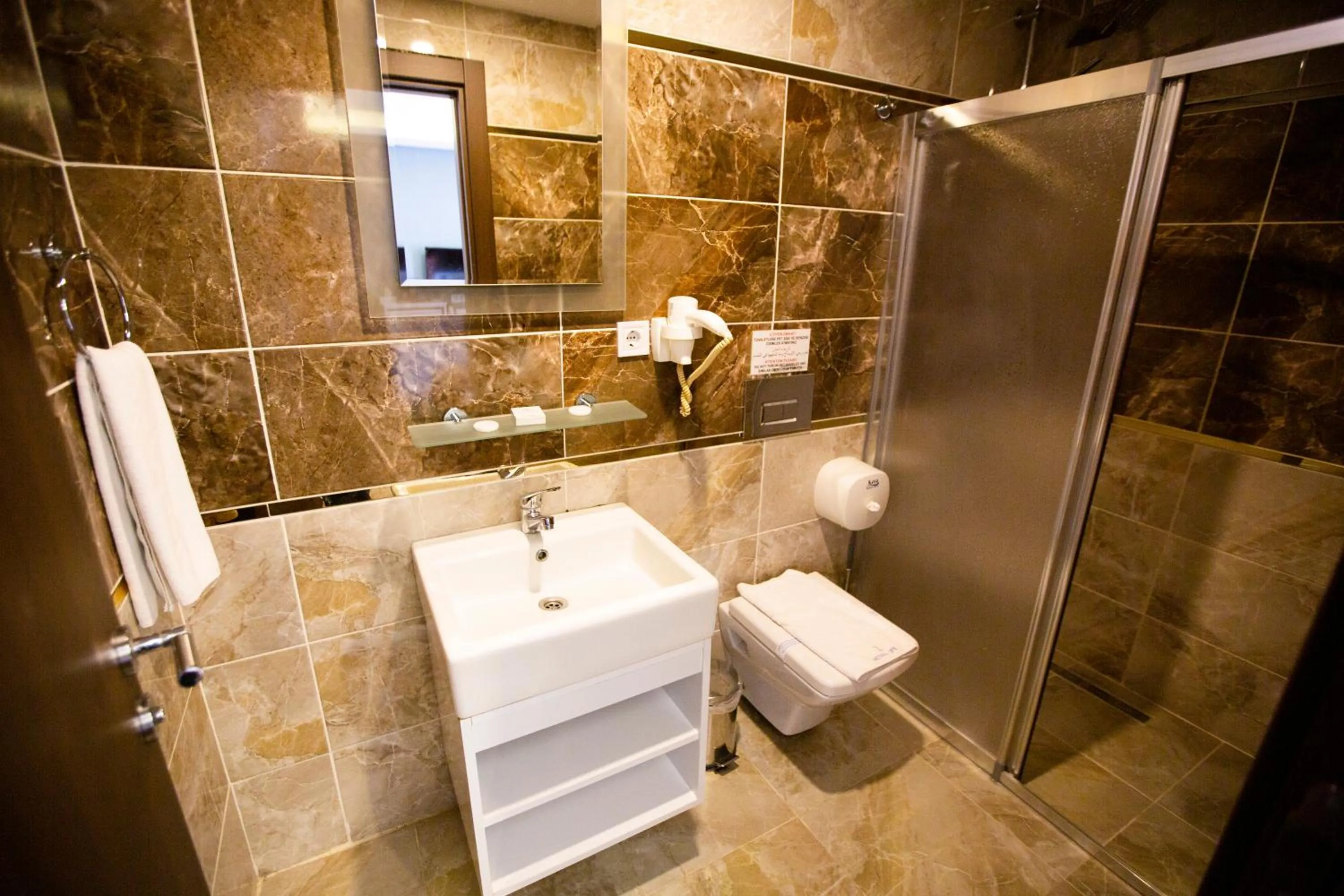 Shower, Bathroom in Royal Life Exclusive
