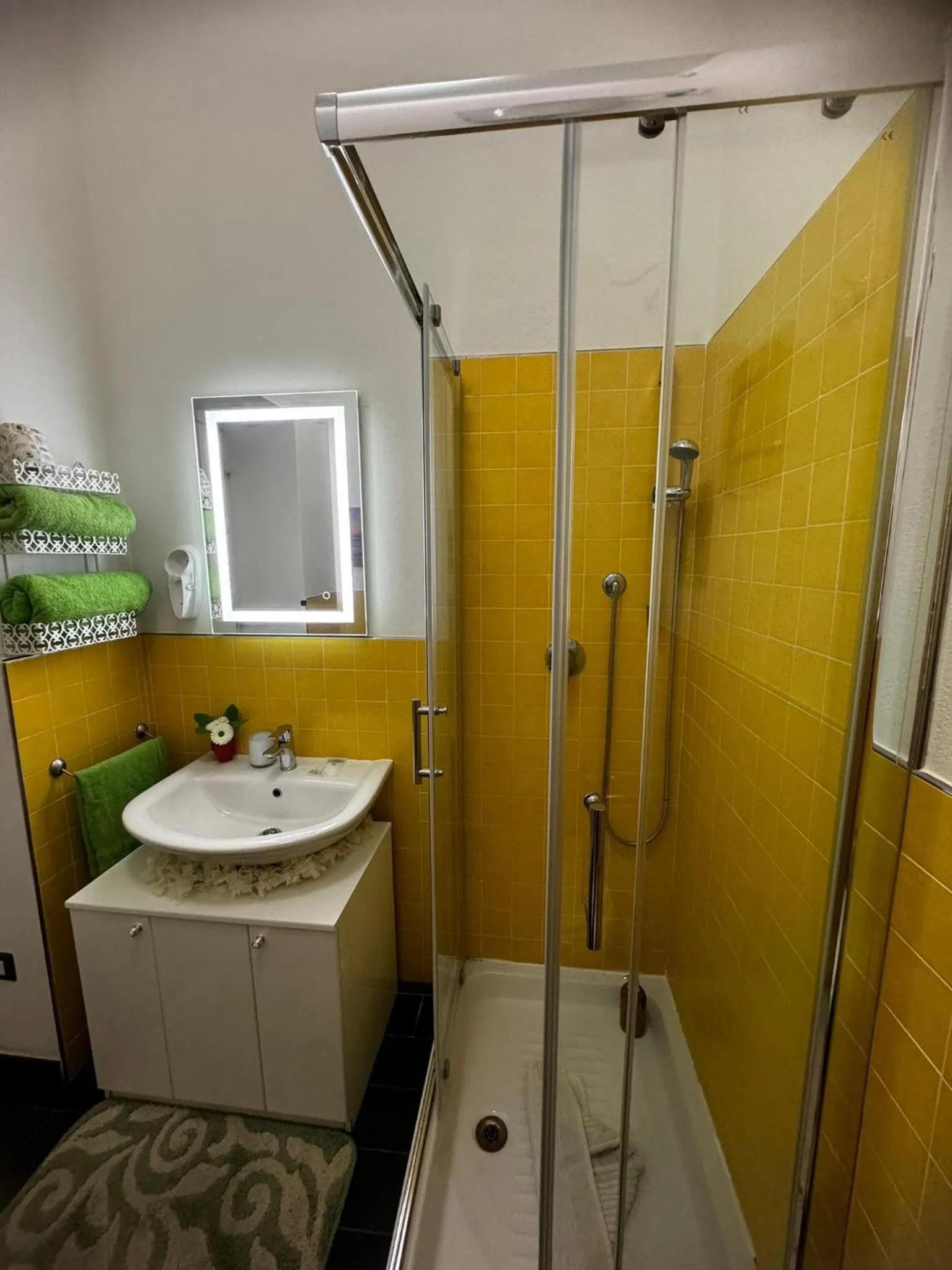 Bathroom in Affittacamere Sa Pardula