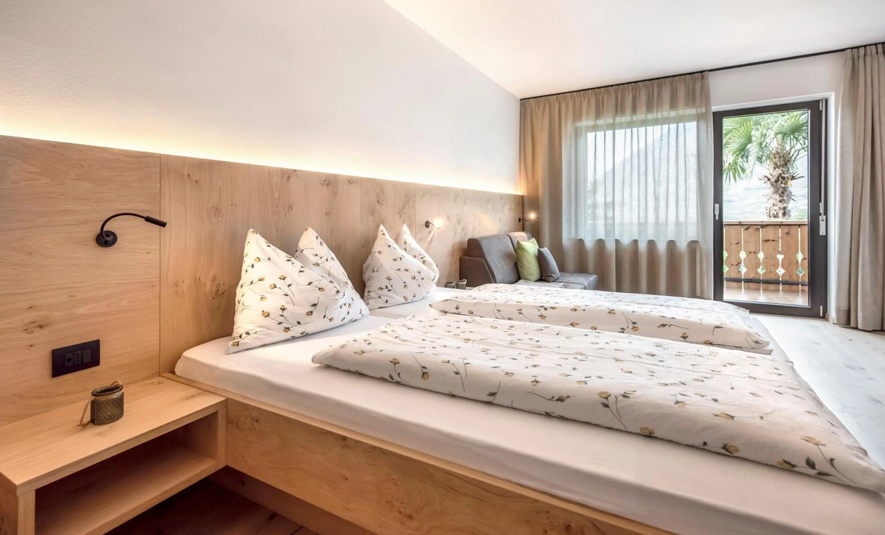 Photo of the whole room, Bed in Pension Appartment Hecherhof