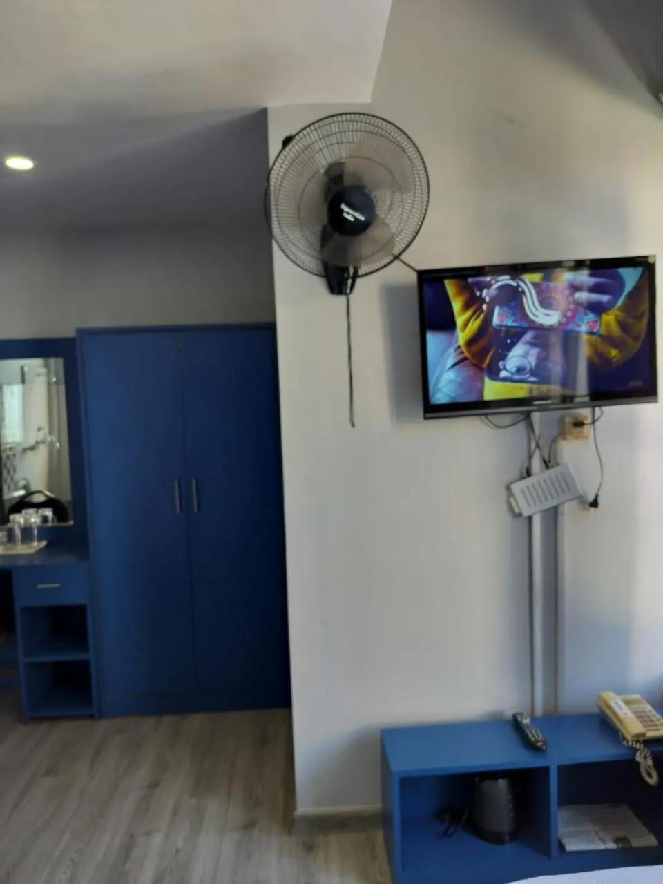 Three Brothers Apartment and Hotel