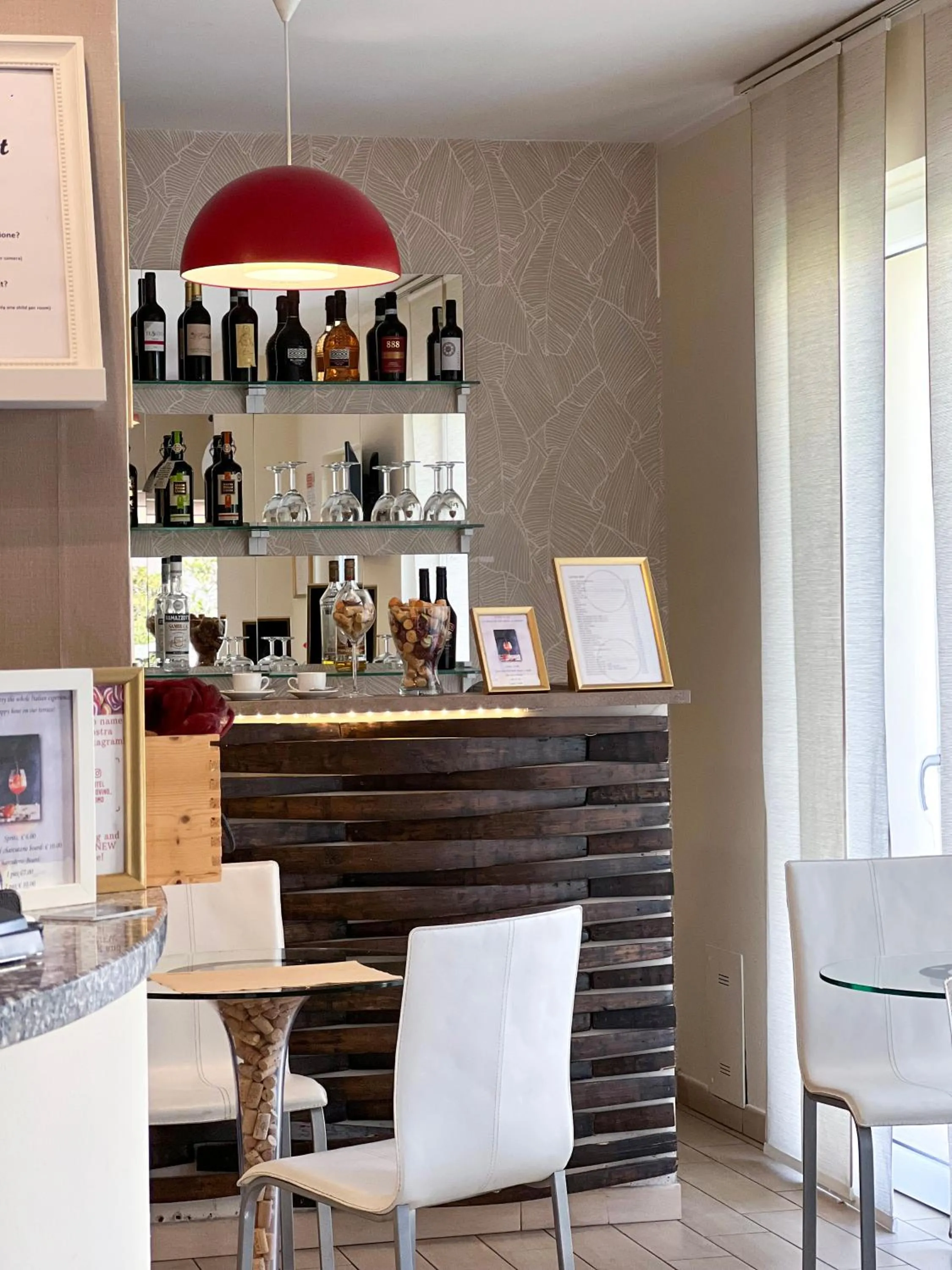 Breakfast in Hotel Rossovino Como