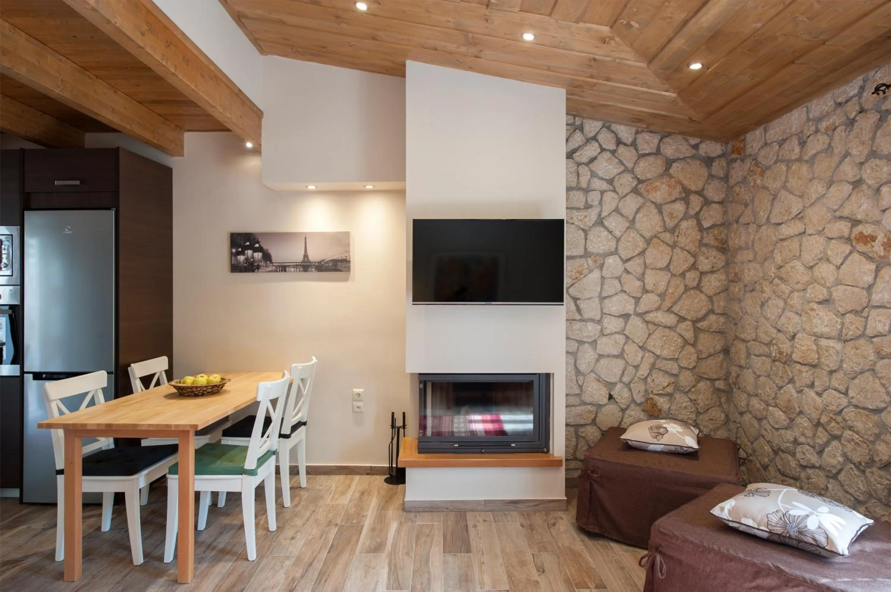 TV and multimedia in Anita Village