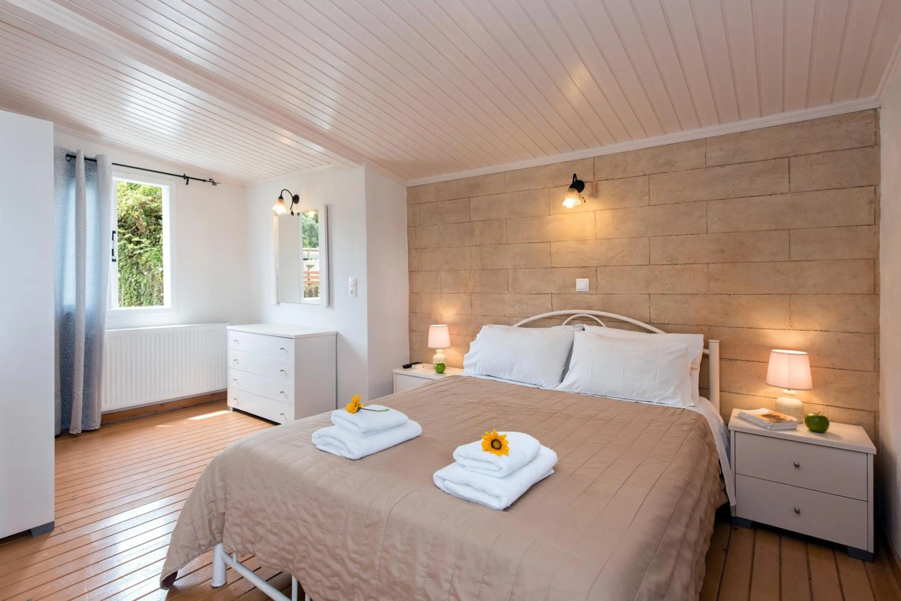 Photo of the whole room, Bed in Anita Village