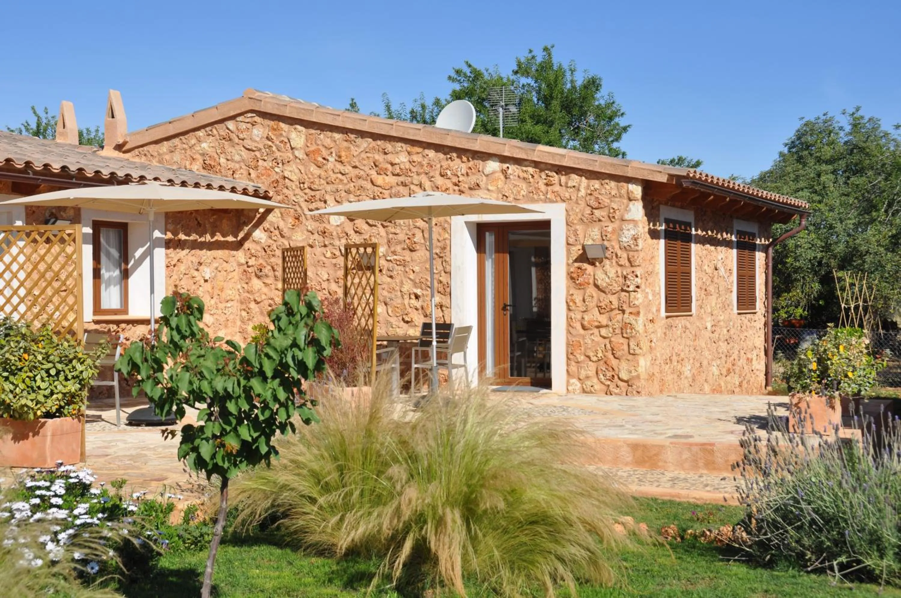 Facade/entrance in Can Porretí Agroturisme