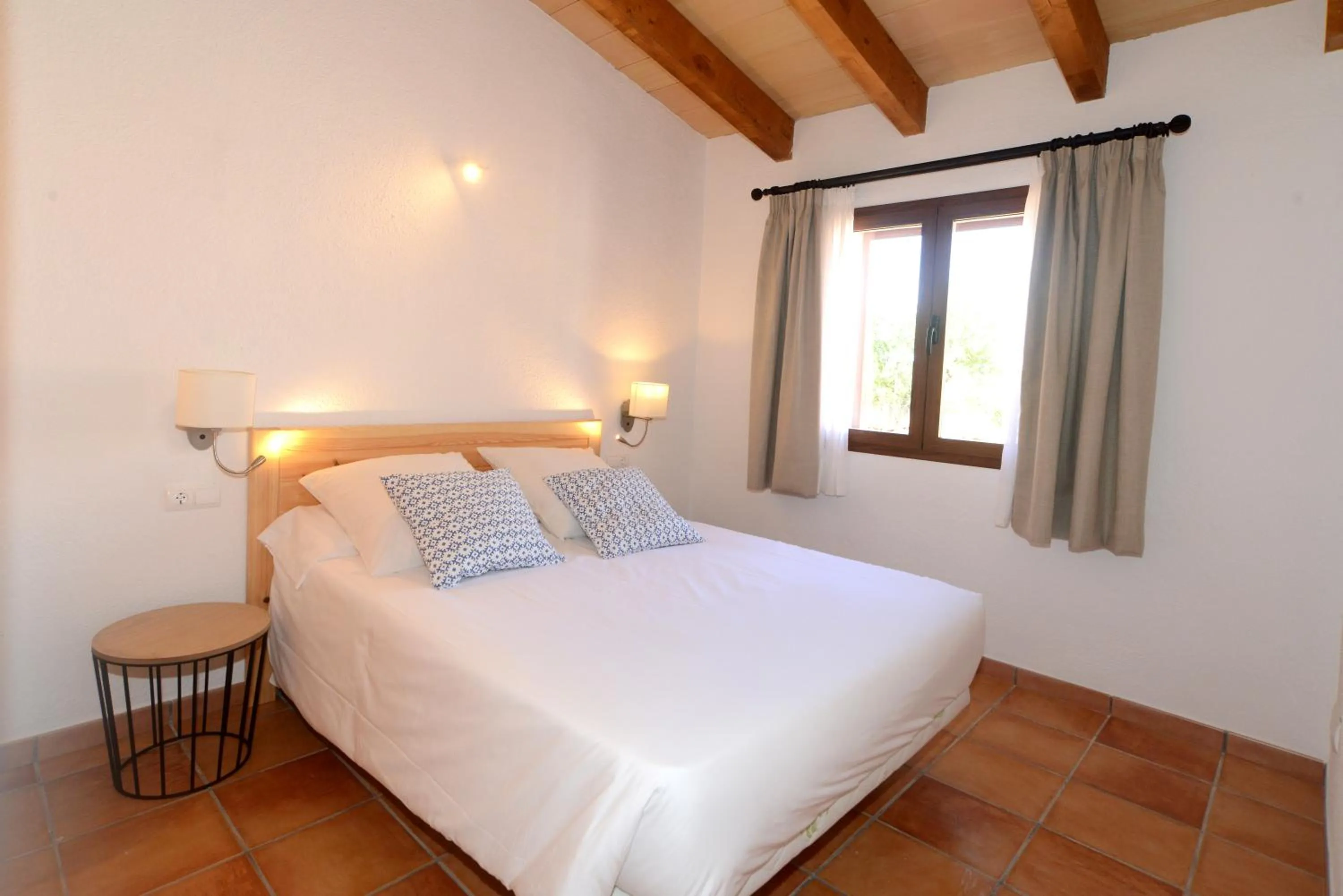 Bedroom, Bed in Can Porretí Agroturisme