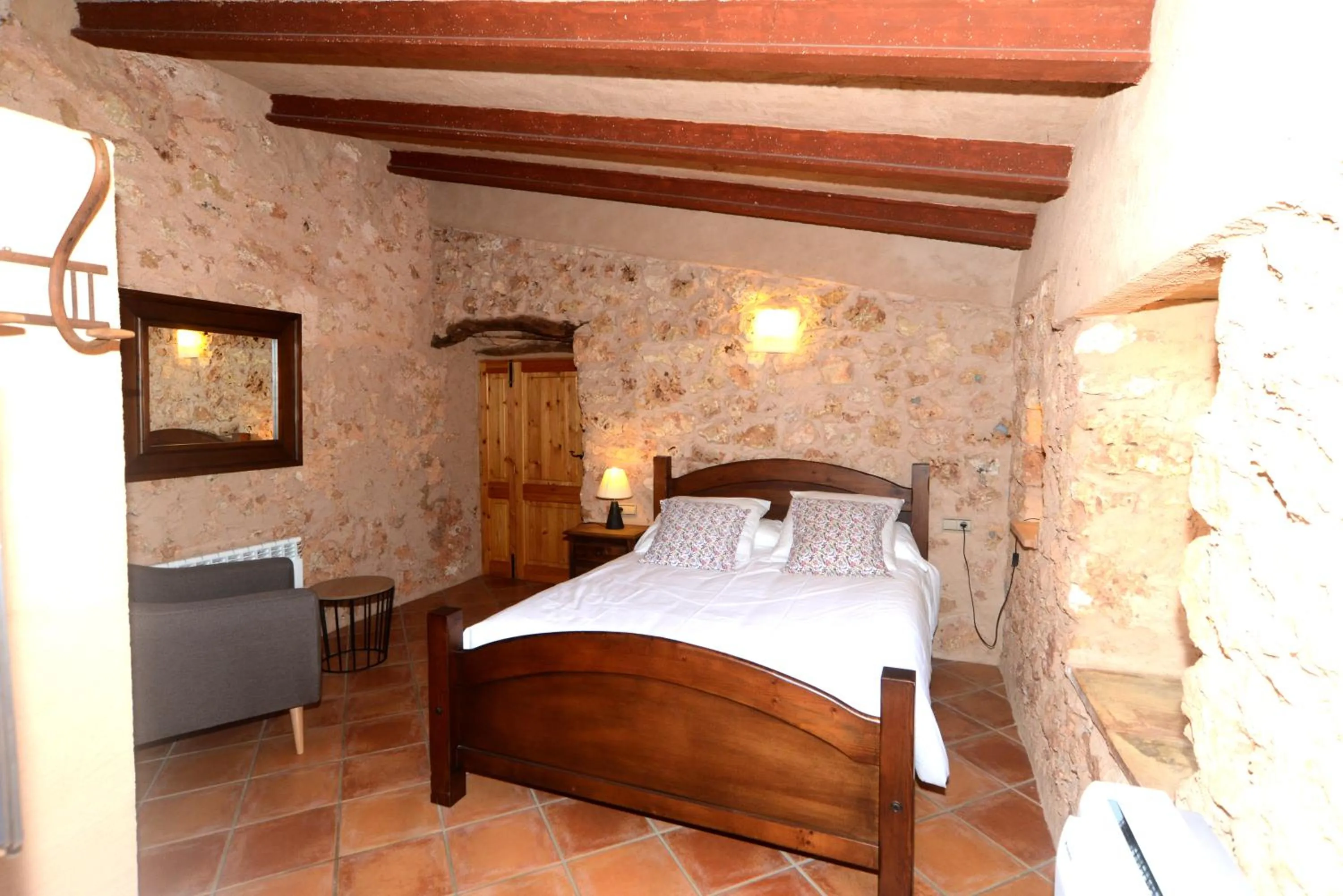 Photo of the whole room, Bed in Can Porretí Agroturisme