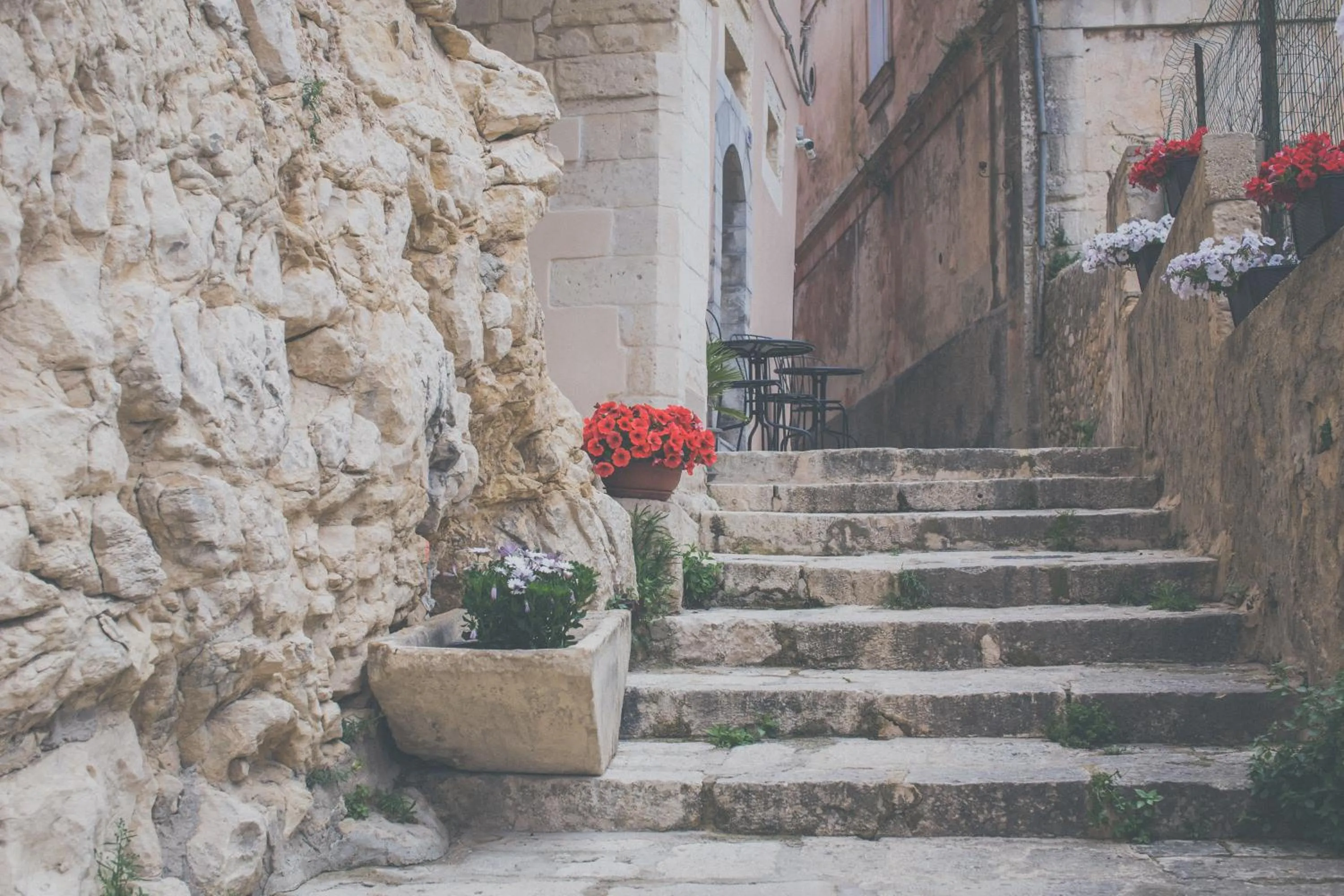 Property building in Sabbinirica