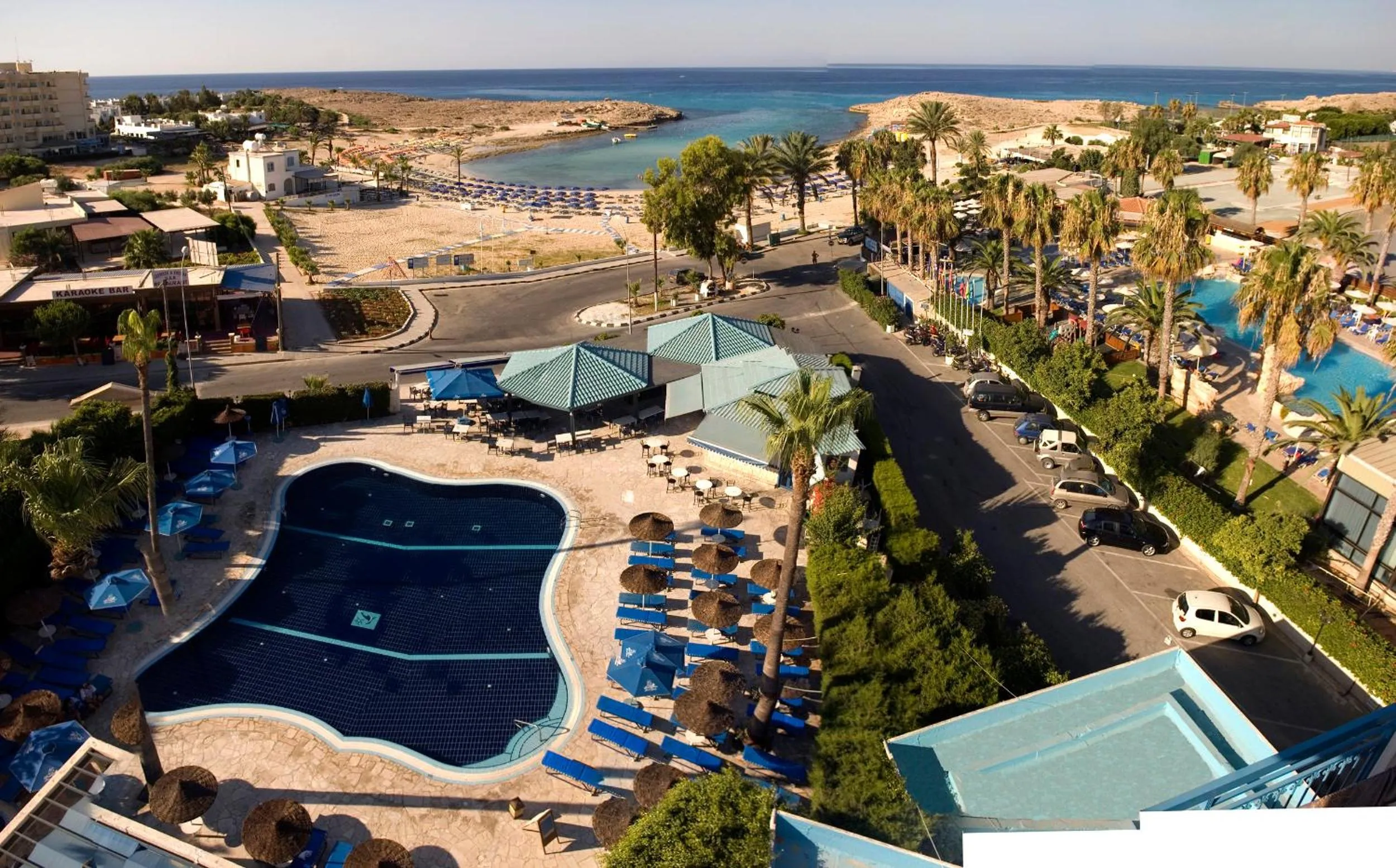 Restaurant/places to eat in Anonymous Beach Hotel (Adults 16+)