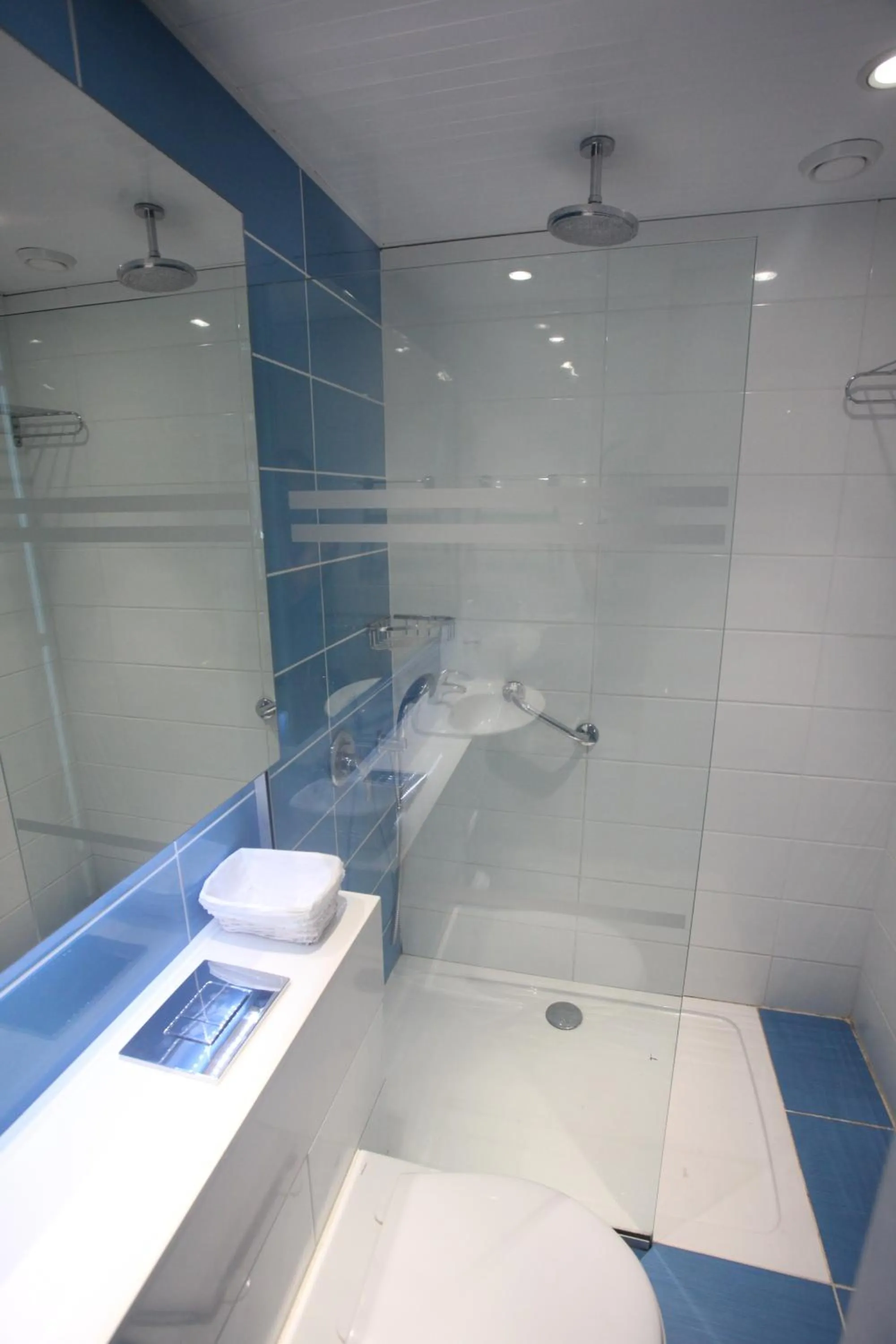 Anonymous Beach Hotel (Adults 16+)