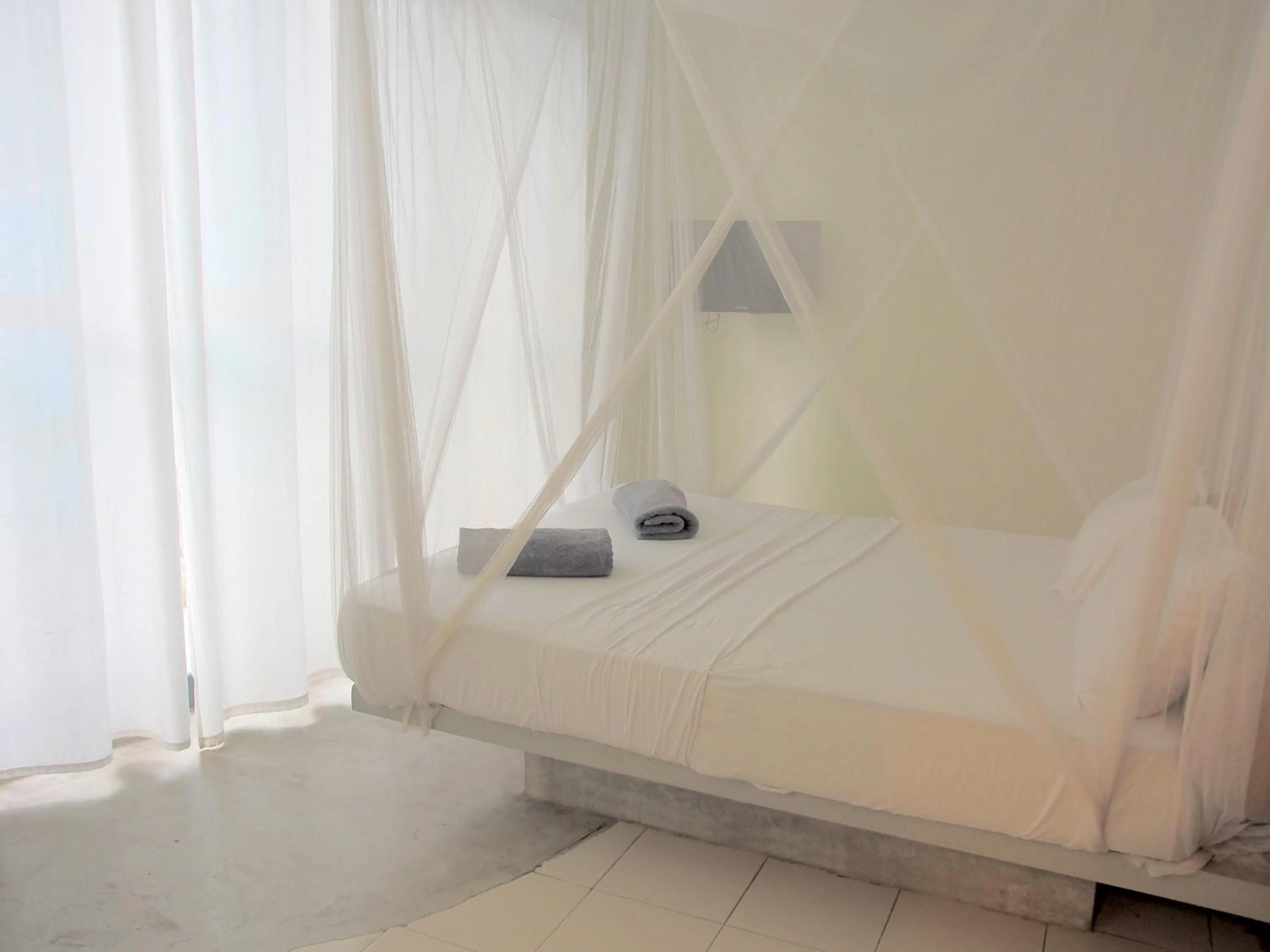 Bed in Secret Garden Galle Fort