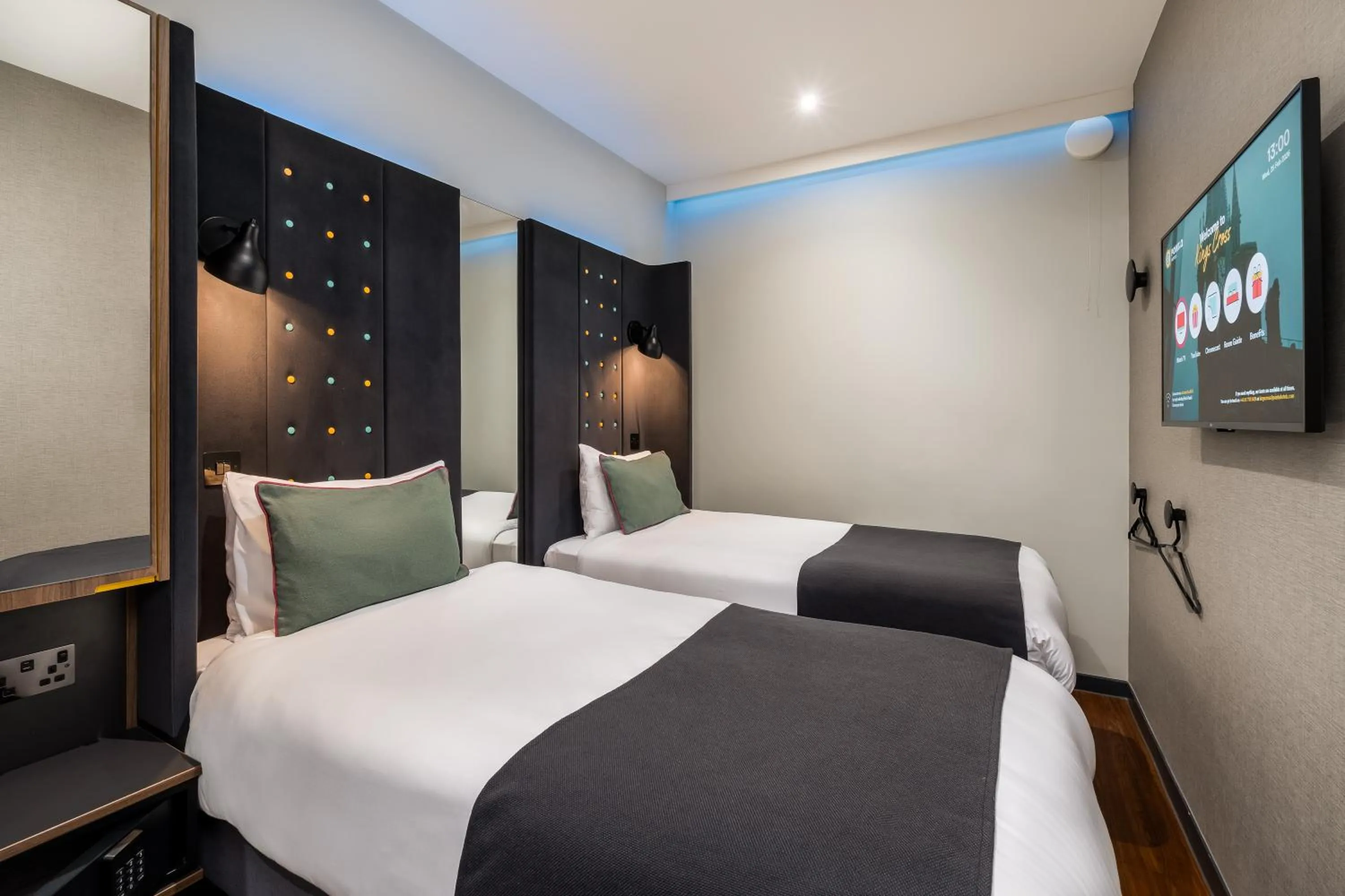 Bedroom, Bed in Point A Hotel London Kings Cross – St Pancras