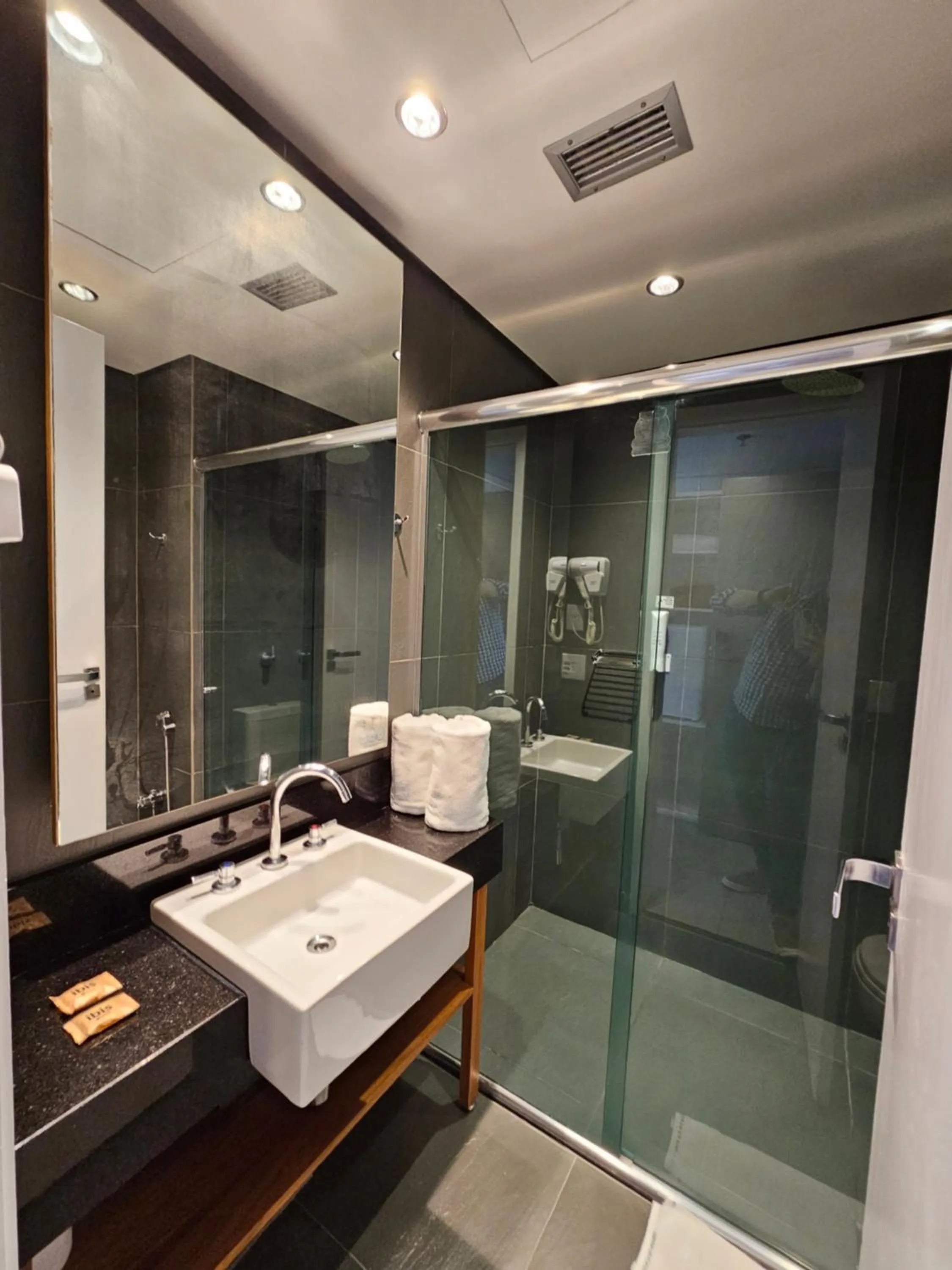 Bathroom in ibis Styles Boa Vista