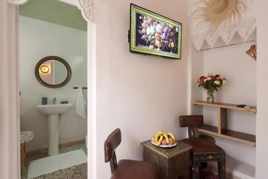 Bathroom in Riad Morocco Sky