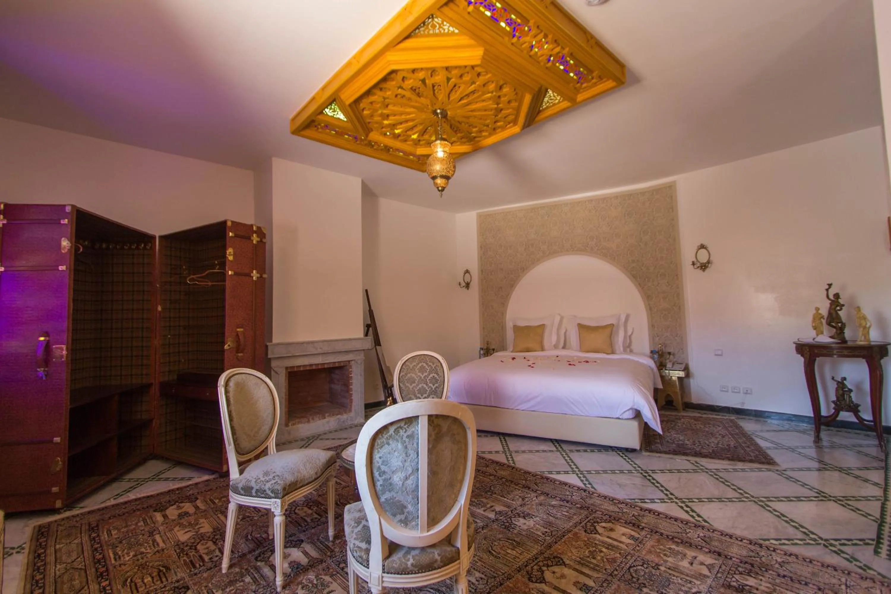 Bedroom, Bed in Riad Amor - Suite & Spa