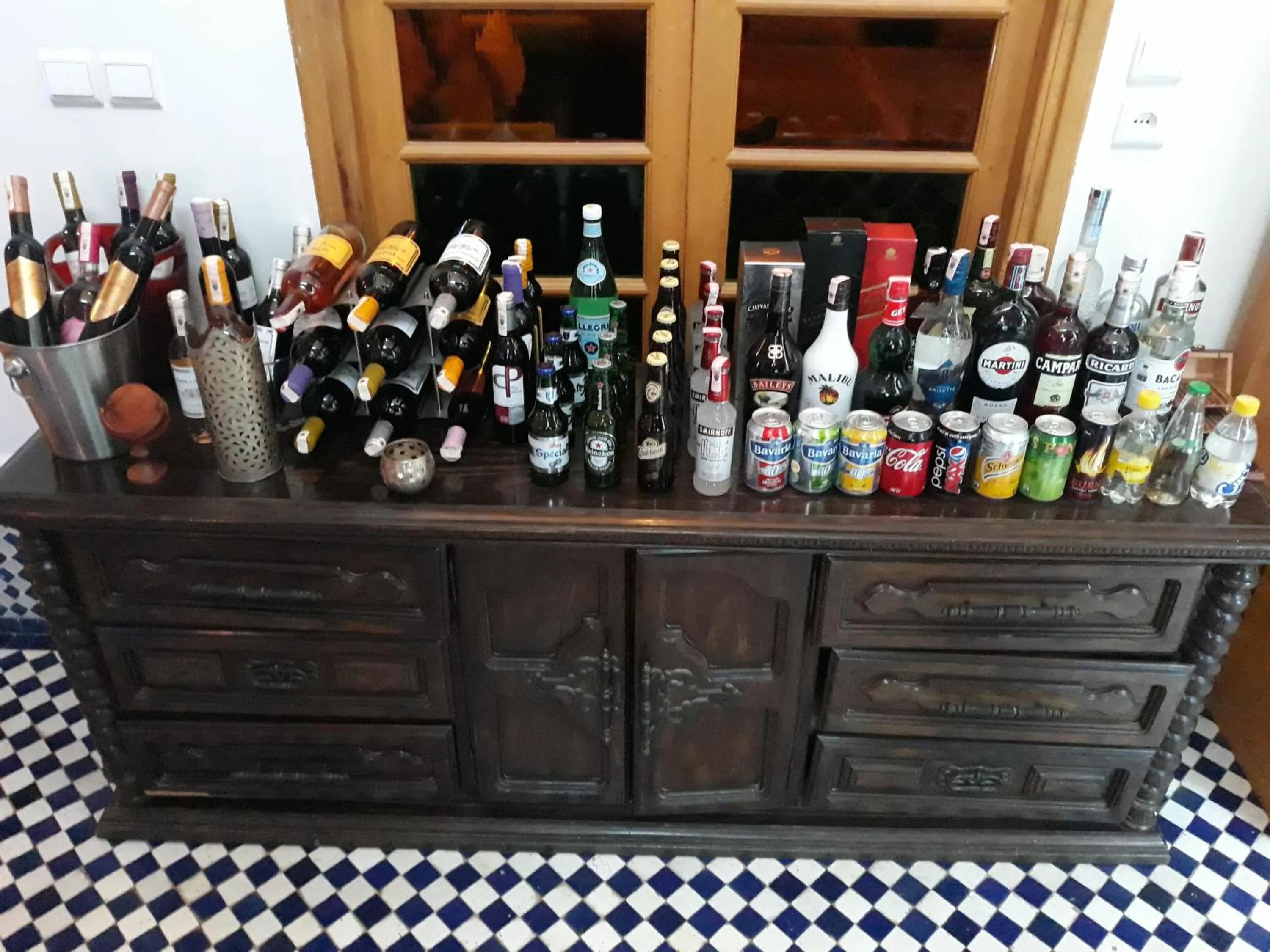 Alcoholic drinks in Riad Amor - Suite & Spa