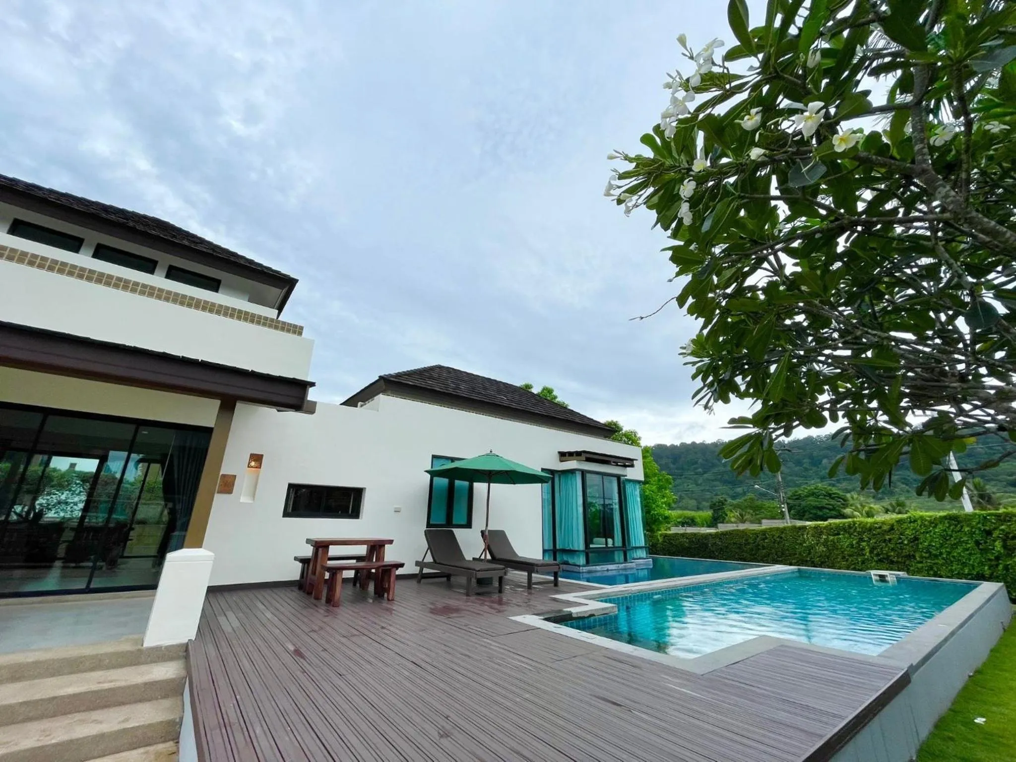 Ozone Villa Phuket