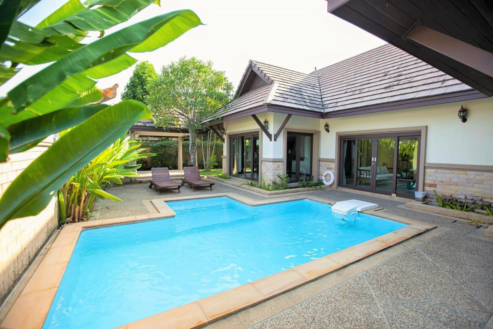 Ozone Villa Phuket