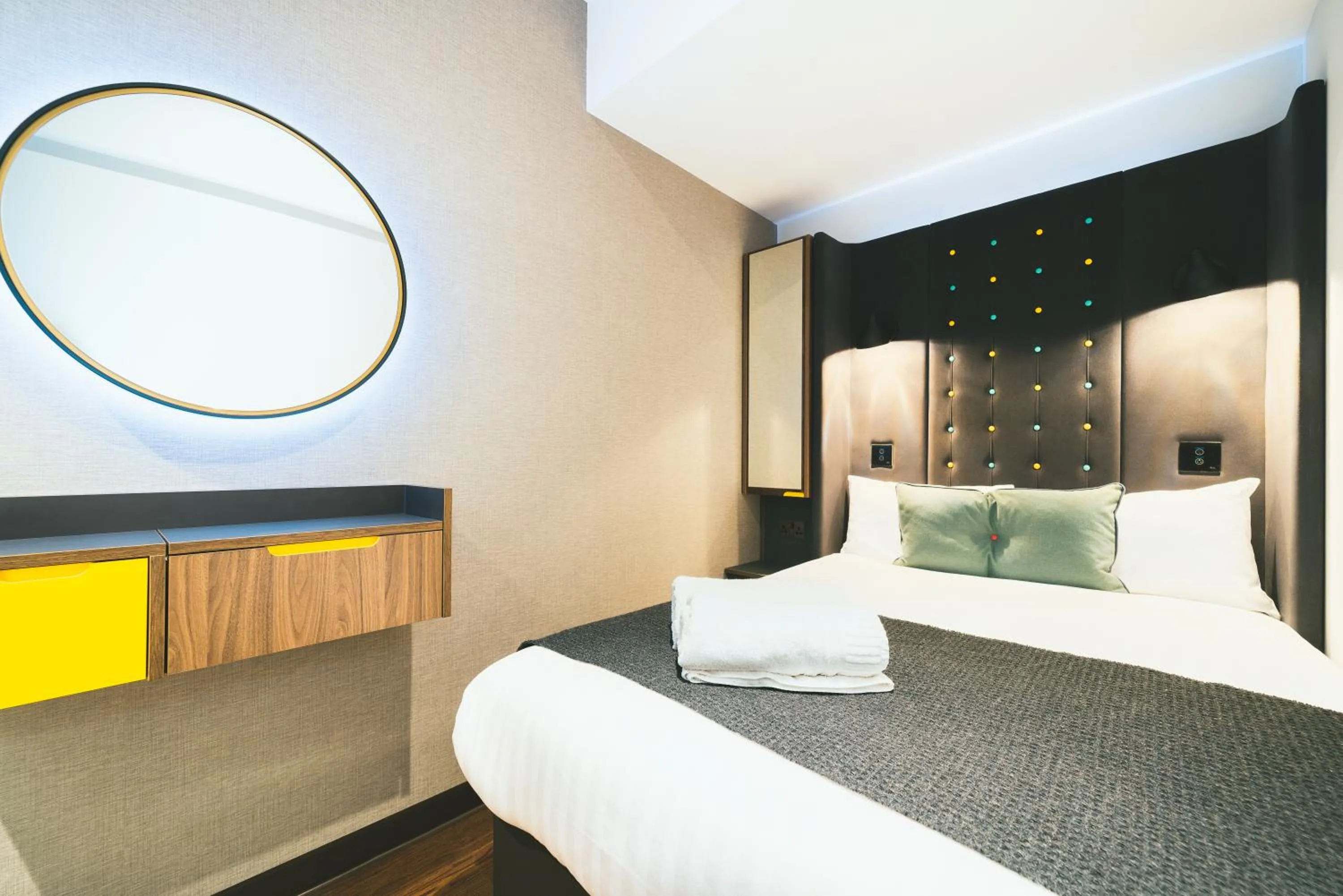 Bed in Point A London Liverpool Street