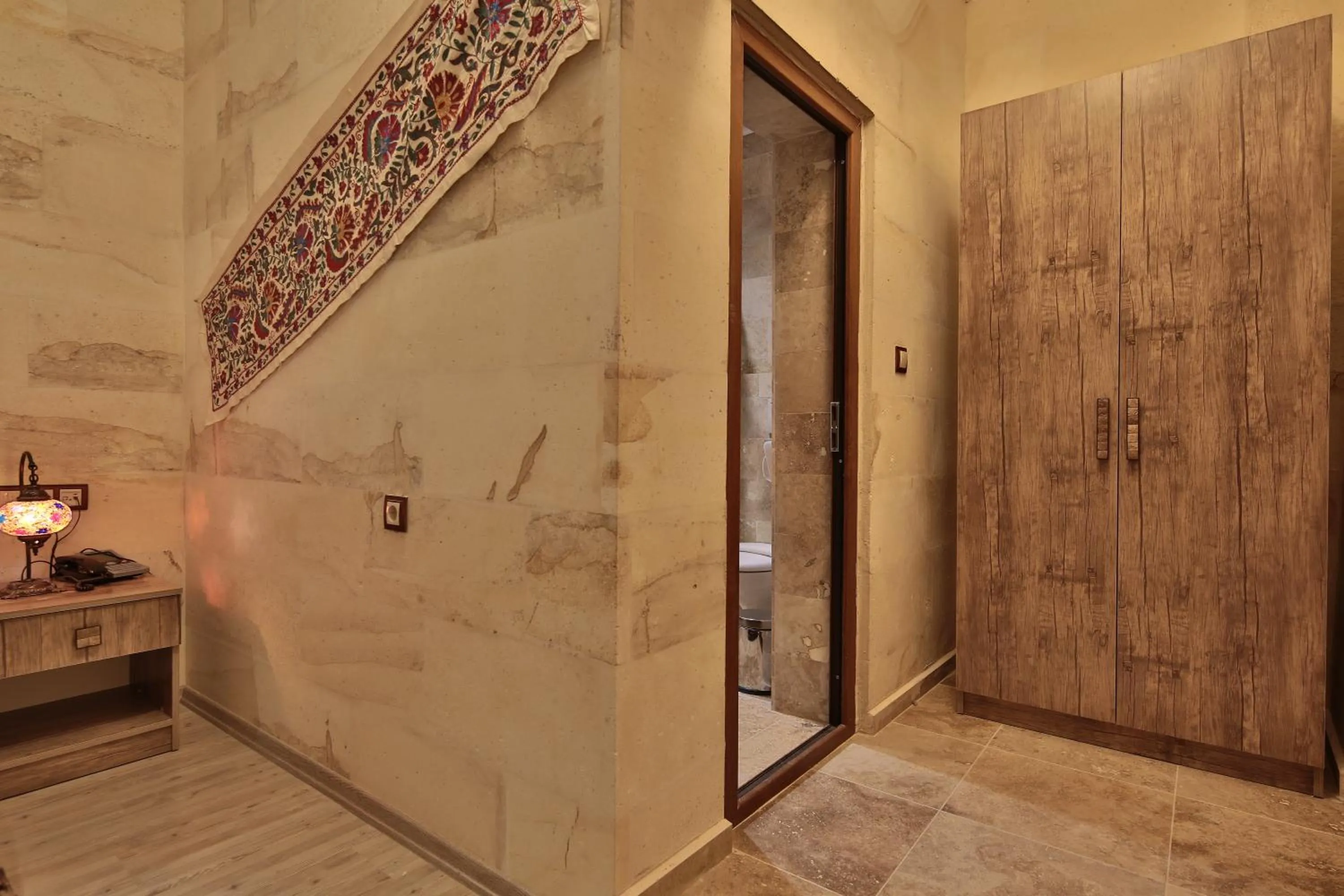 Shower in Yusuf Bey House