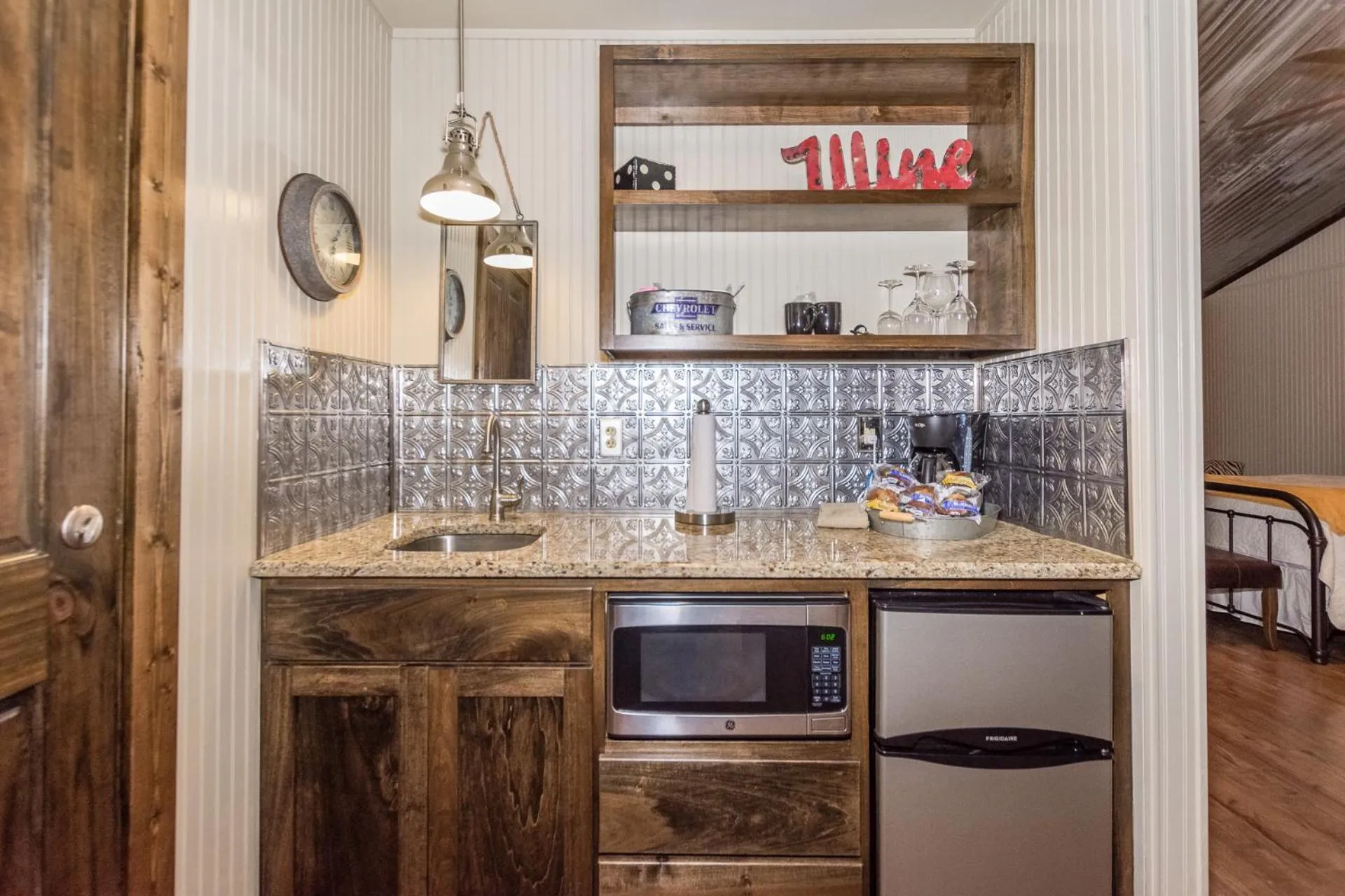 Vineyard Trail Cottages- Adults Only