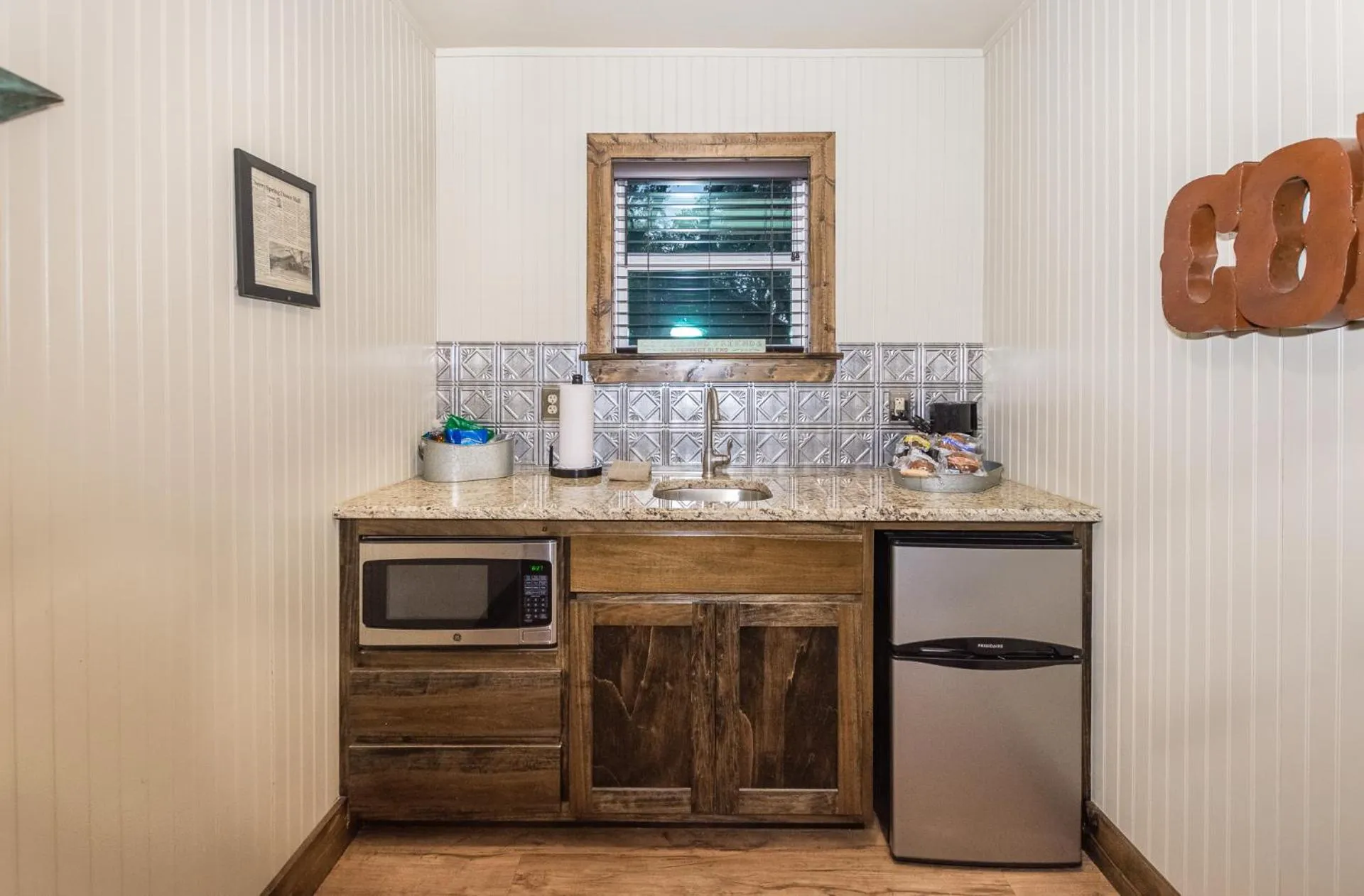 Vineyard Trail Cottages- Adults Only