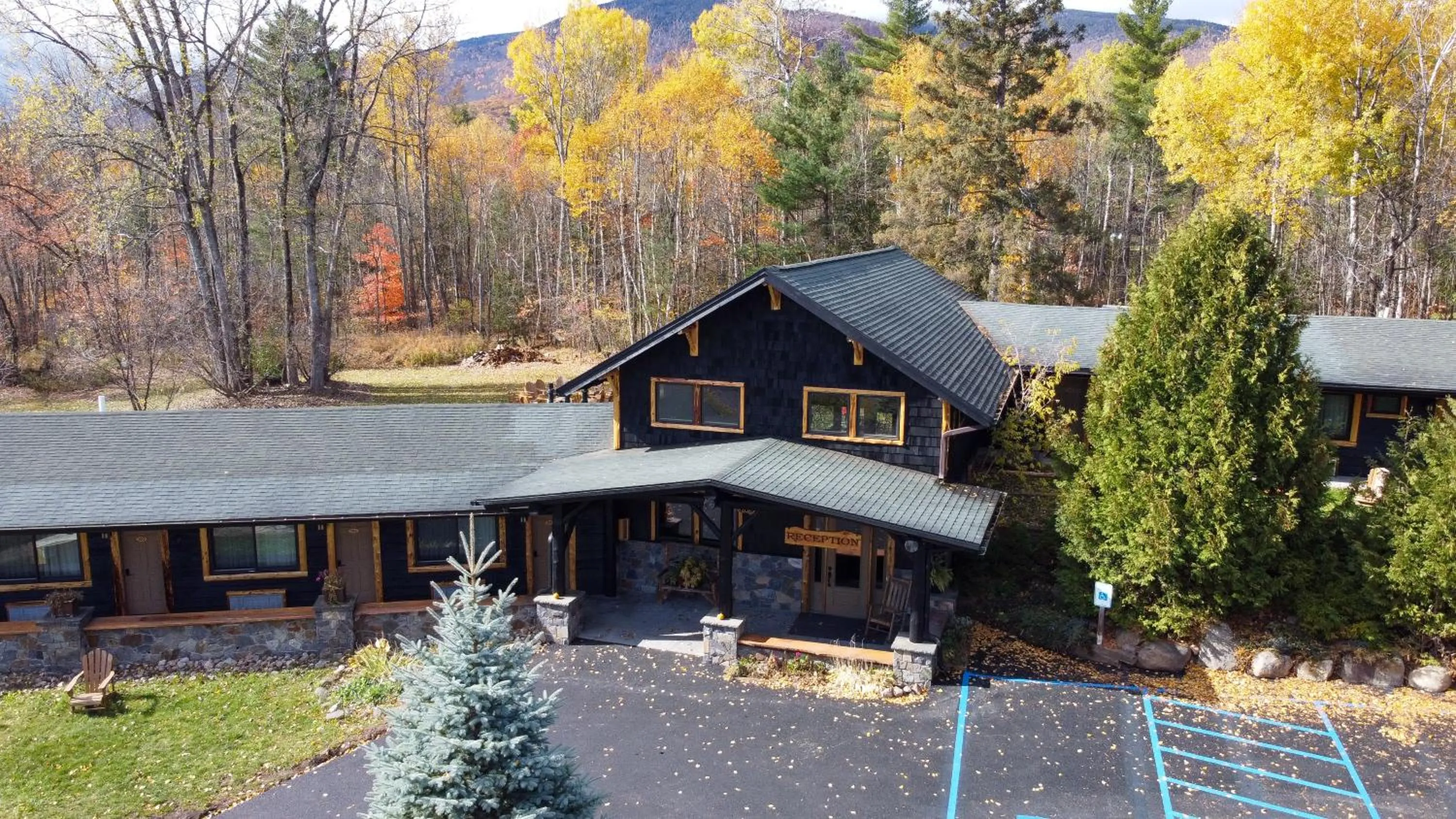 Adirondack Spruce Lodge