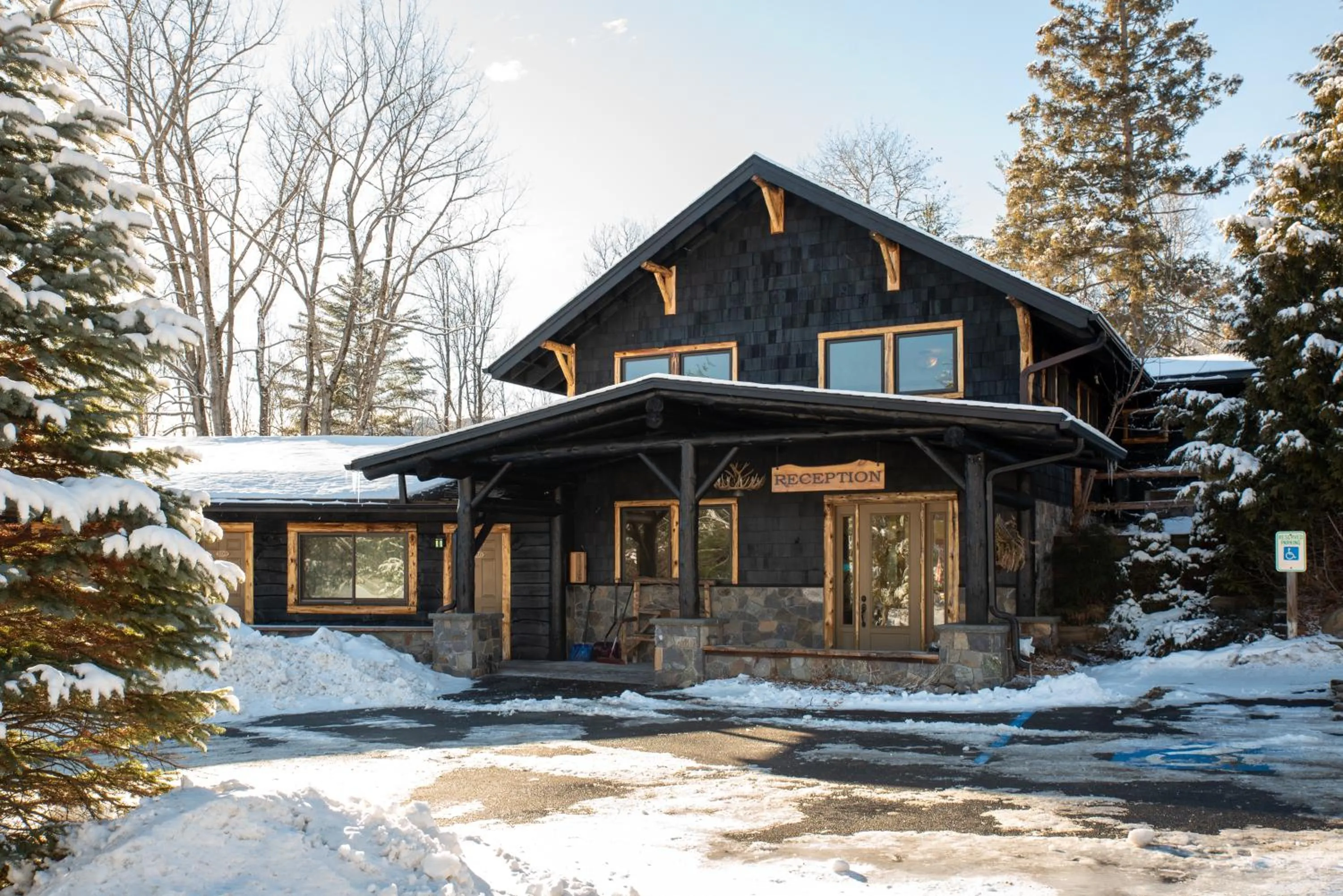 Property building in Adirondack Spruce Lodge